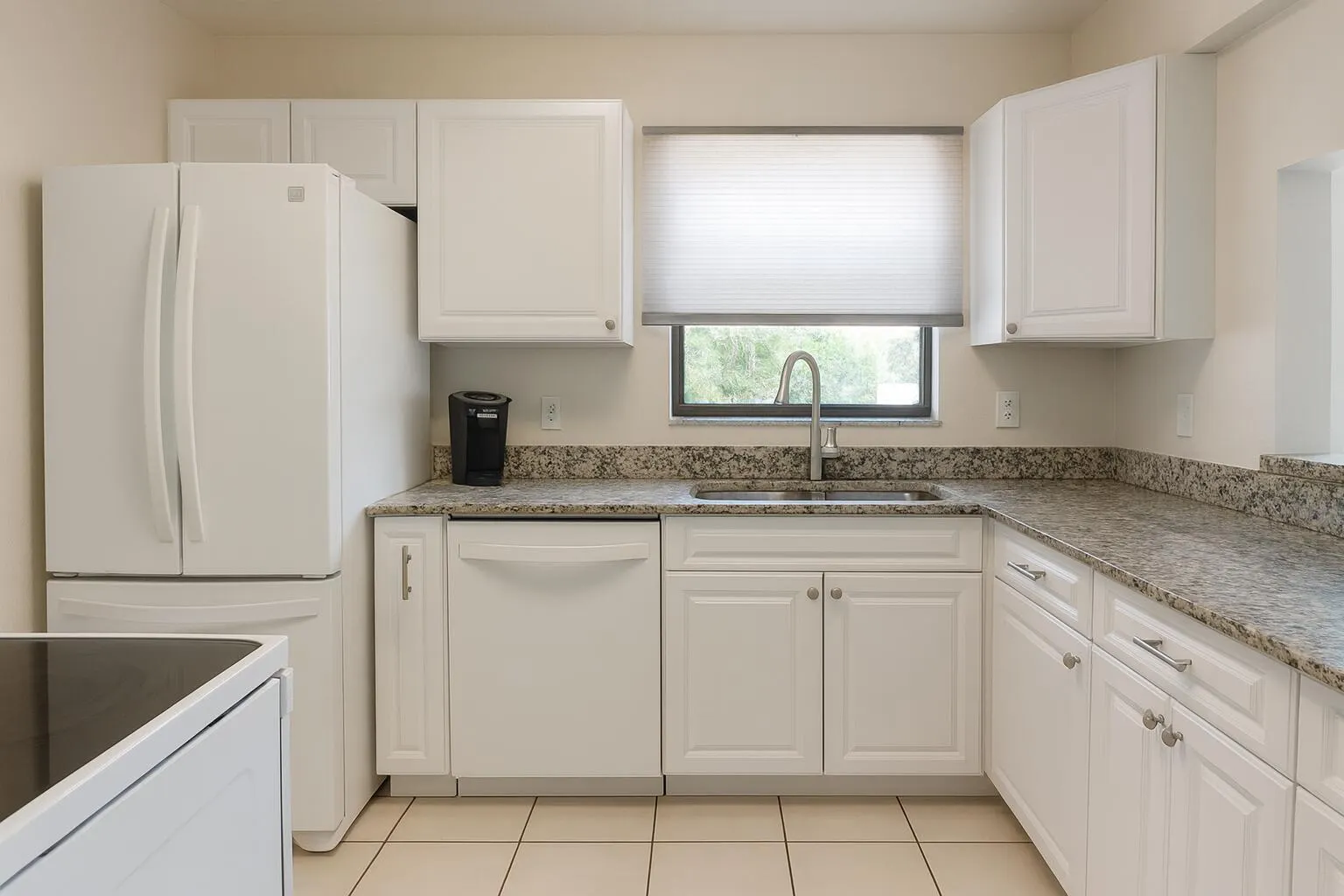 5975 Forest Hill Boulevard, #101