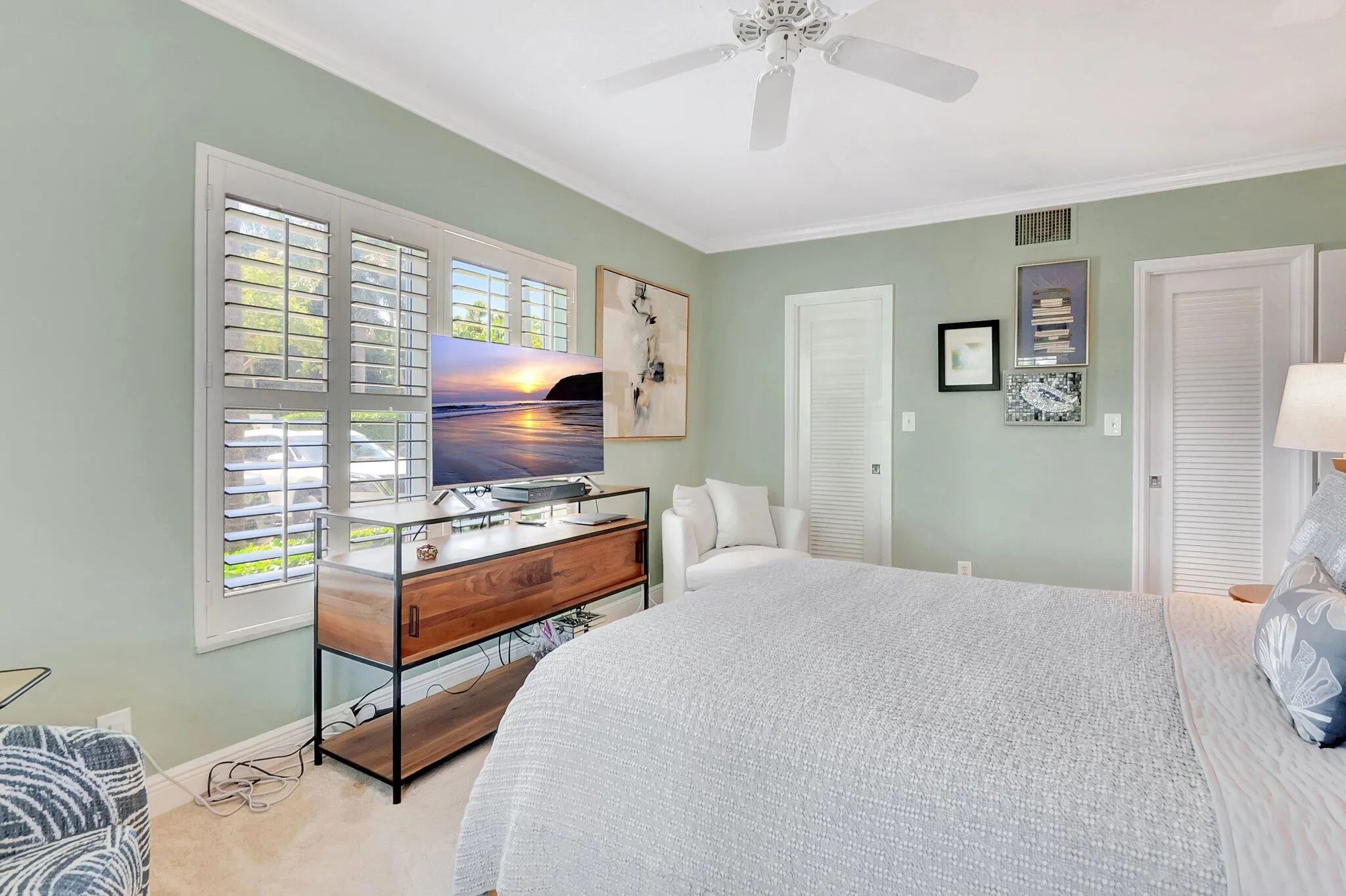 200 Andrews Avenue, #1