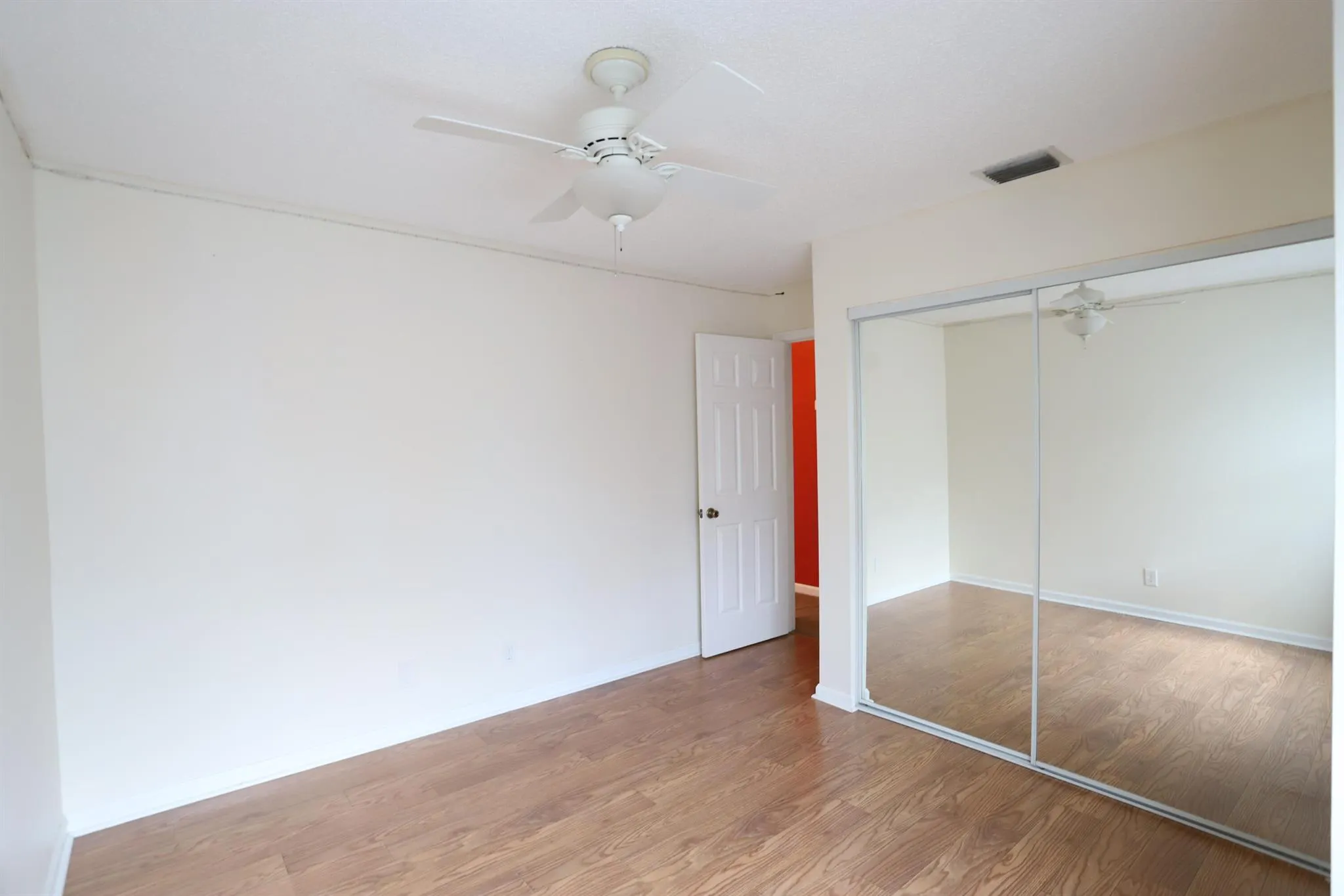 1715 Woodbridge Lakes Circle