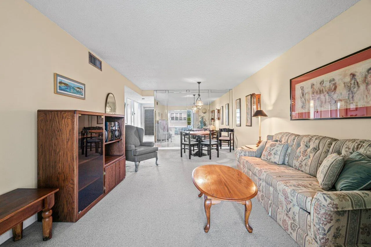 2615 NE 3rd Court, #308