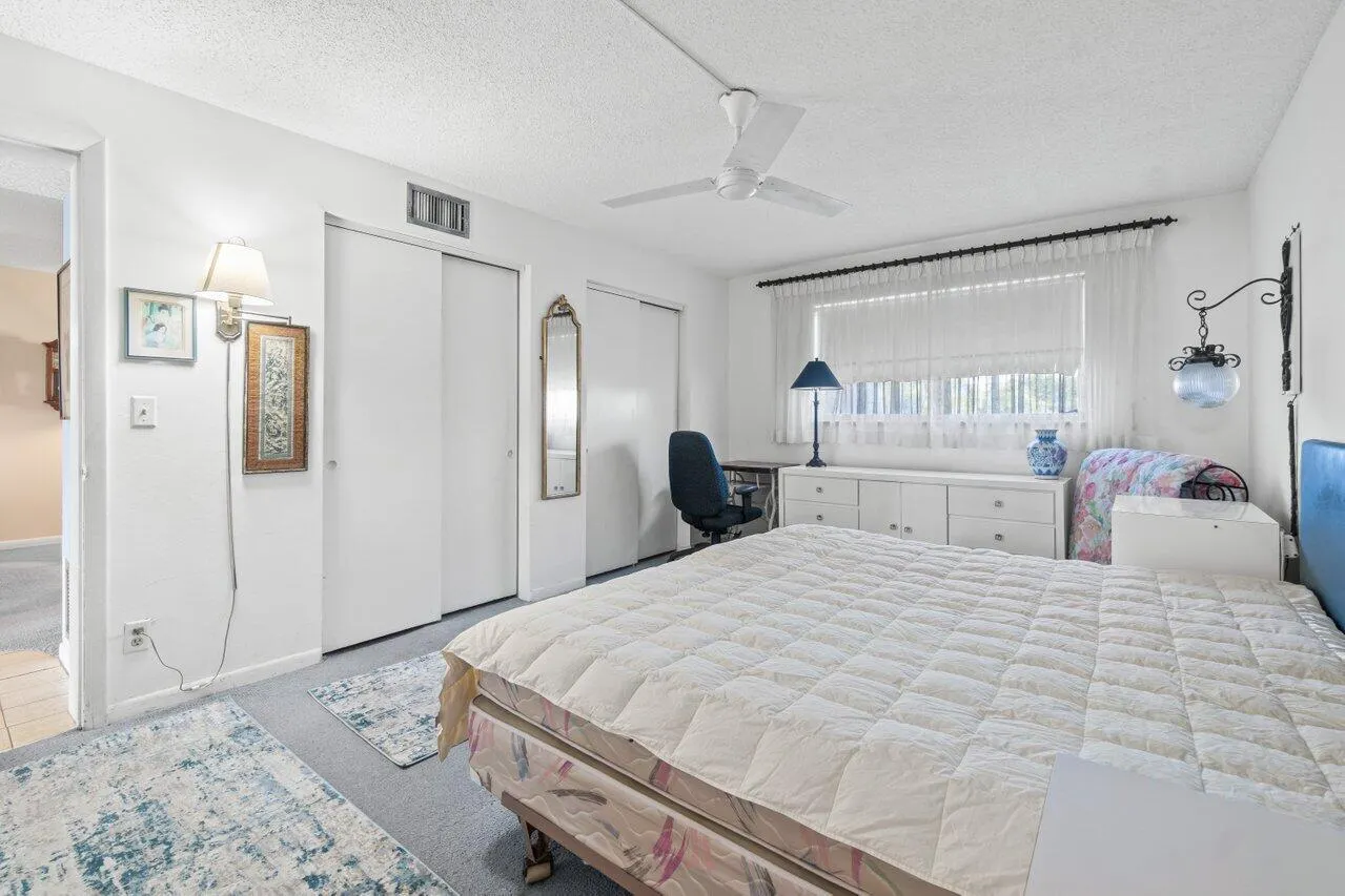 2615 NE 3rd Court, #308