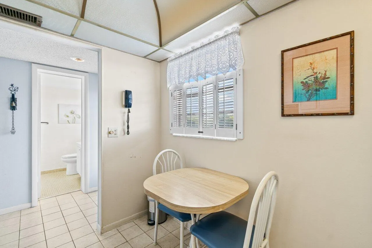 2615 NE 3rd Court, #308