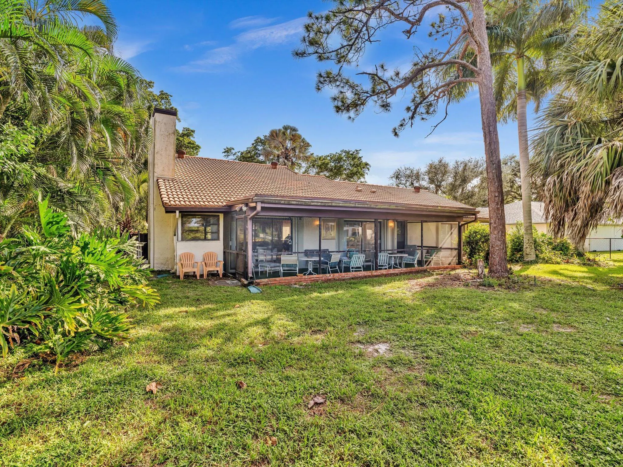 3537 Lakeview Drive