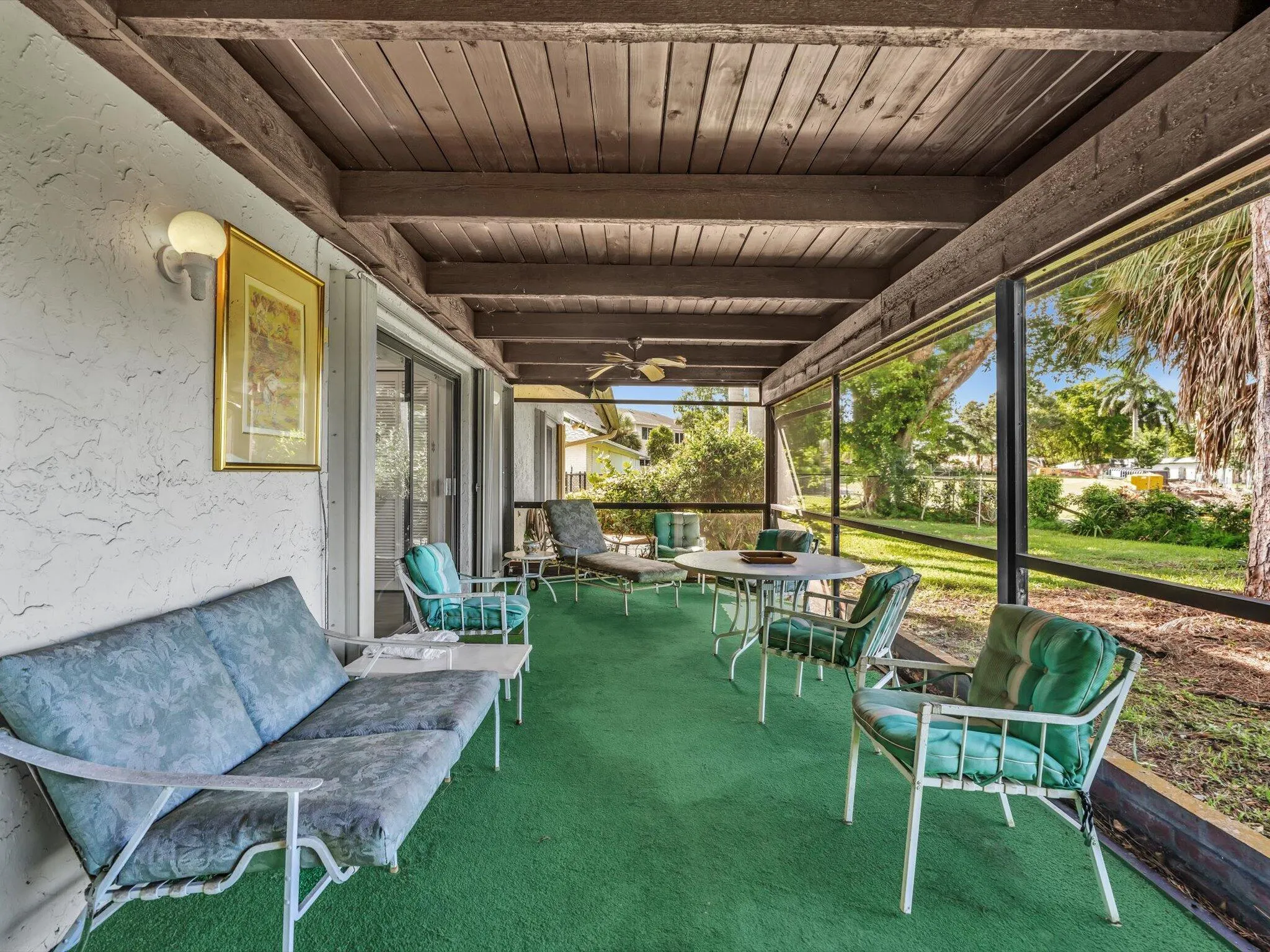 3537 Lakeview Drive