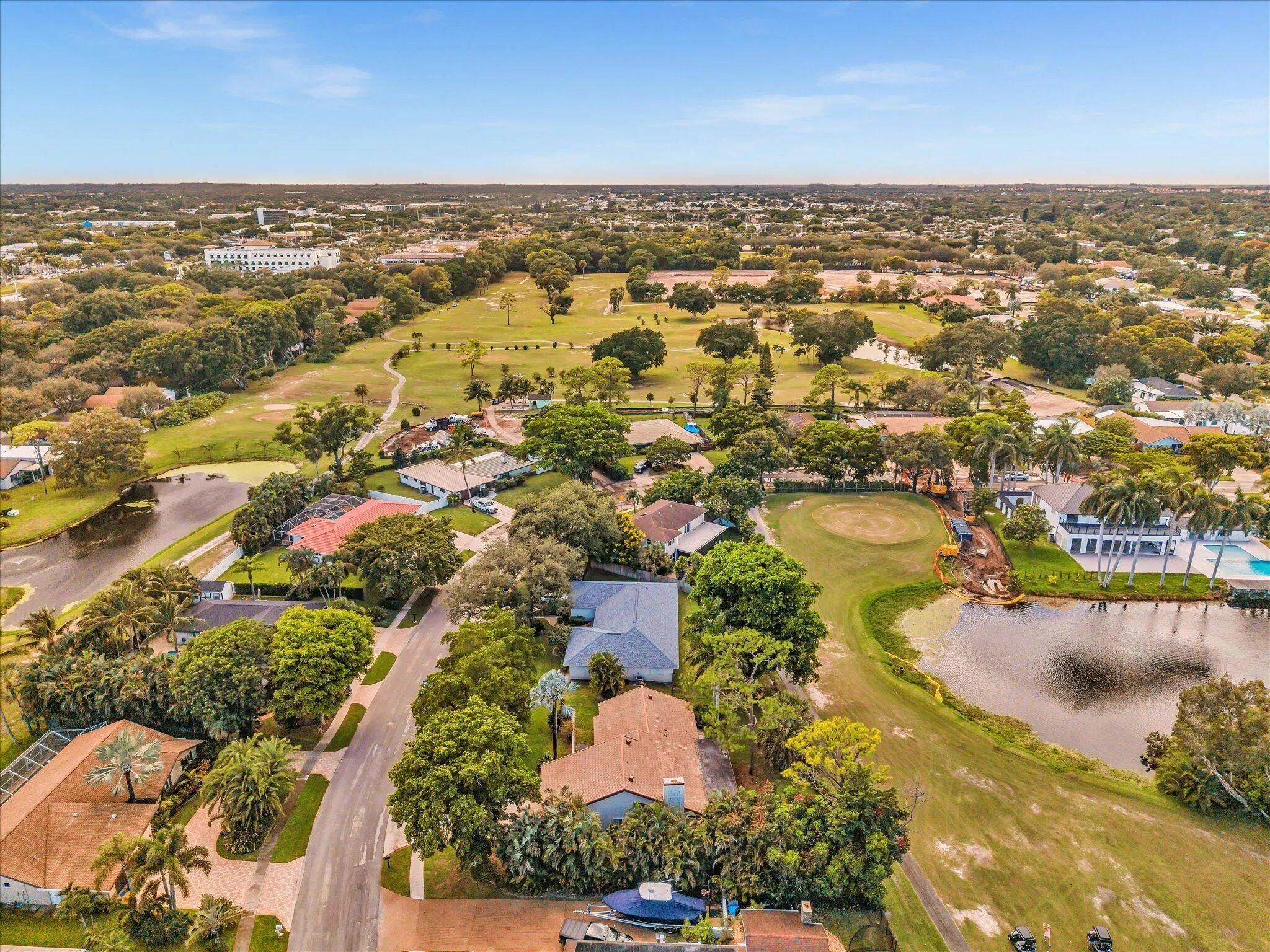 3537 Lakeview Drive