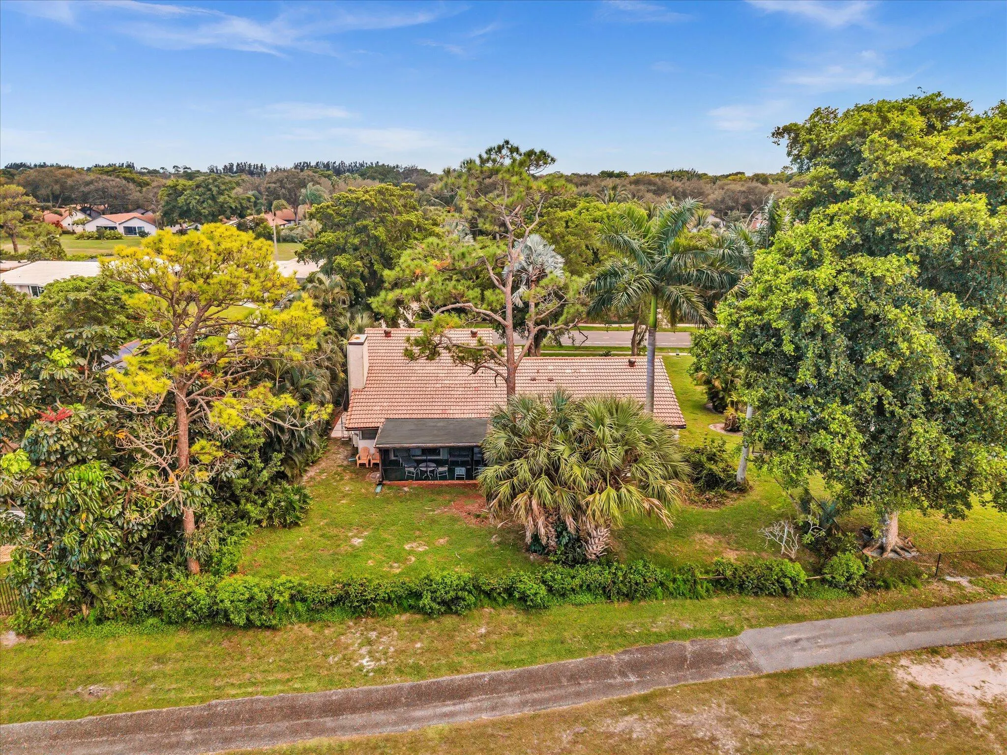 3537 Lakeview Drive