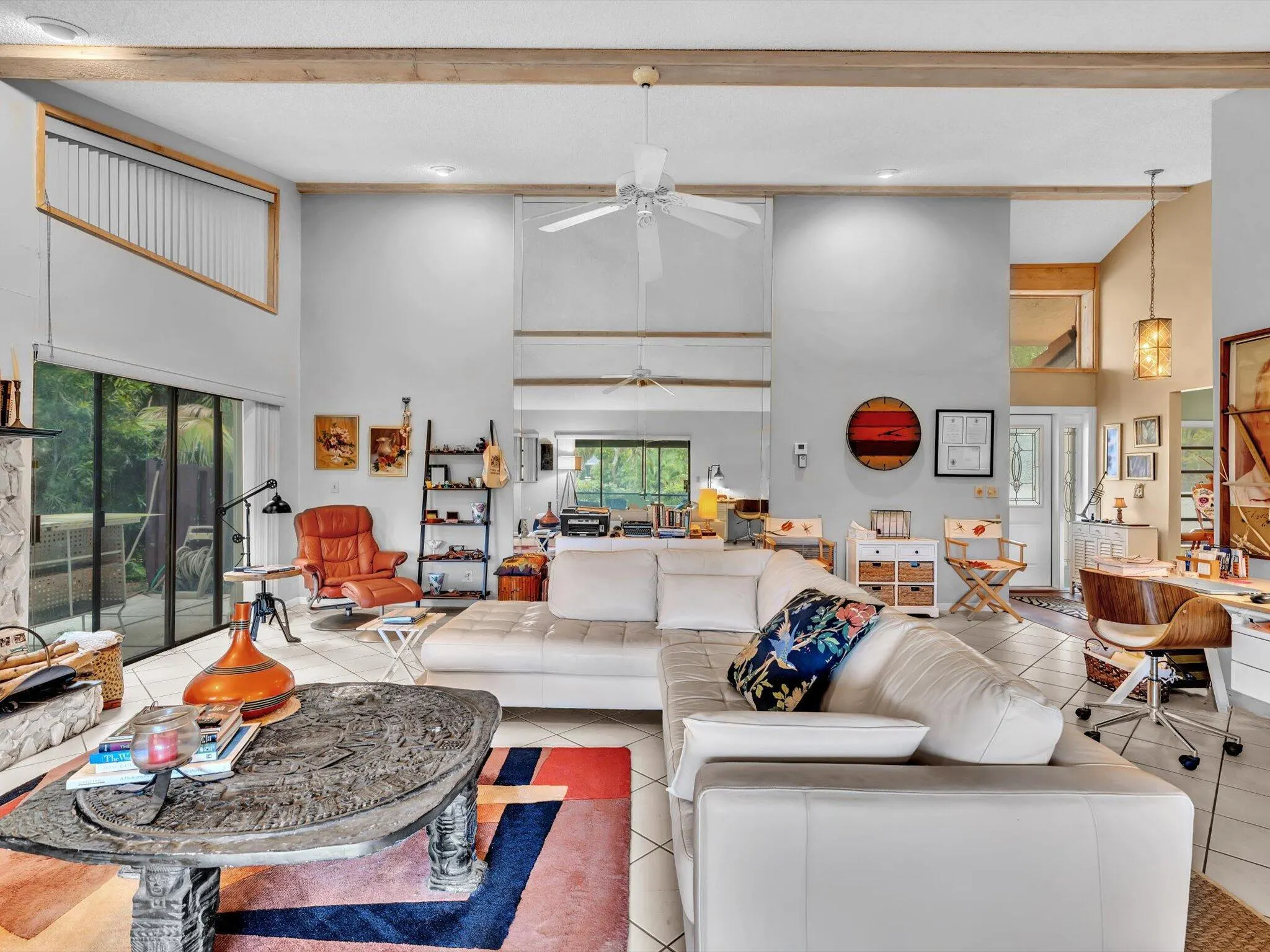 3537 Lakeview Drive