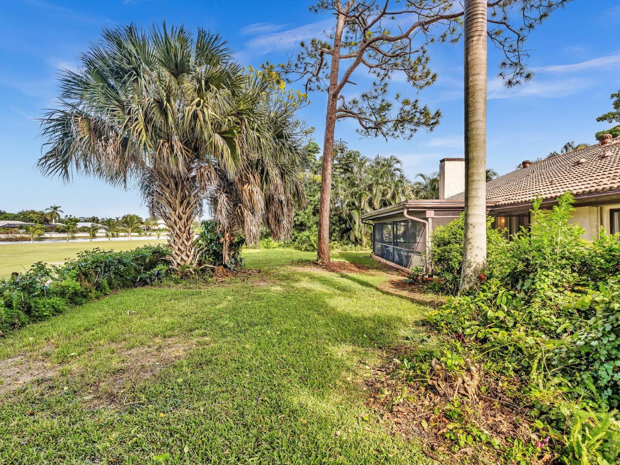 3537 Lakeview Drive