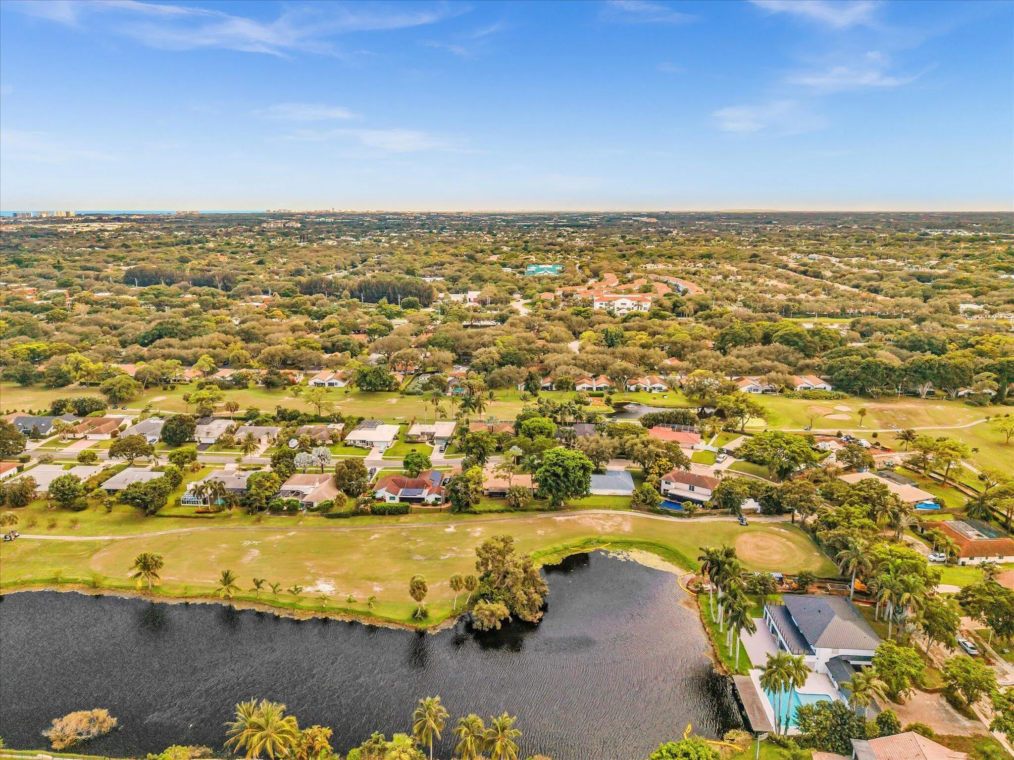 3537 Lakeview Drive
