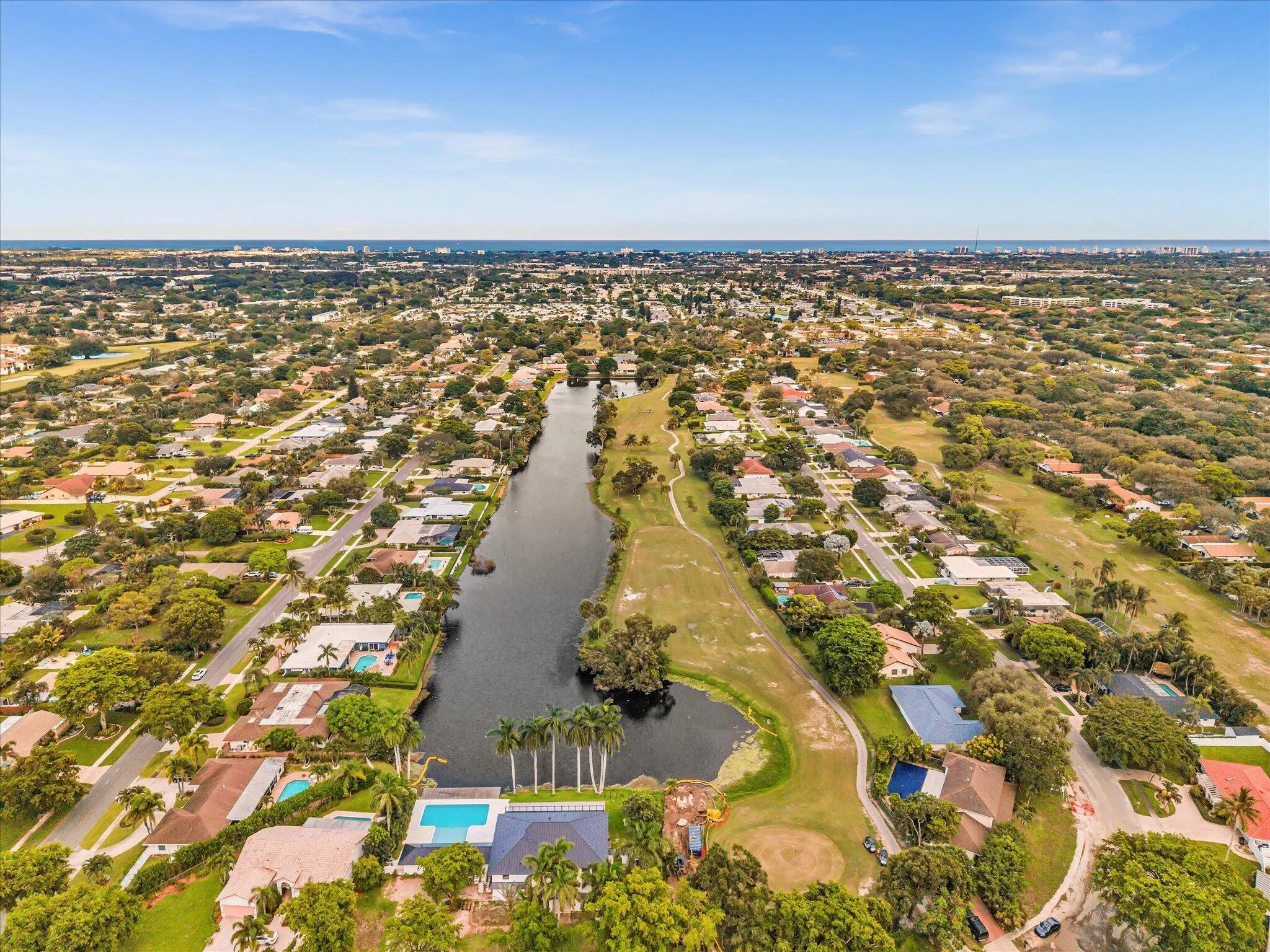 3537 Lakeview Drive
