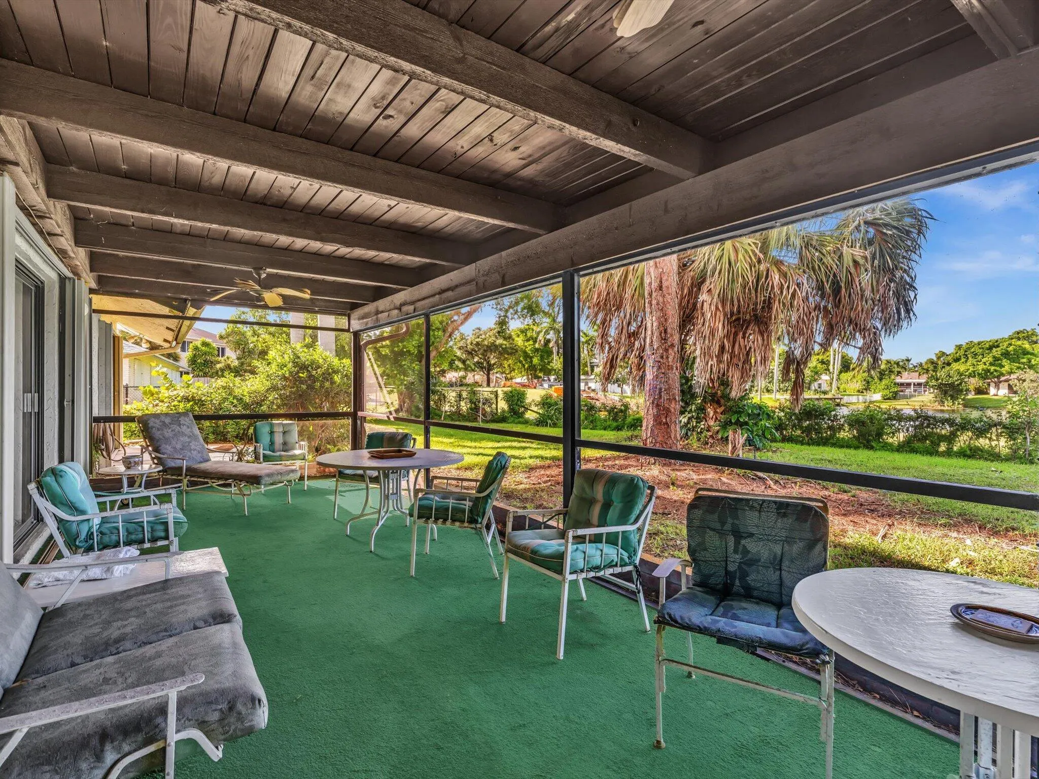 3537 Lakeview Drive