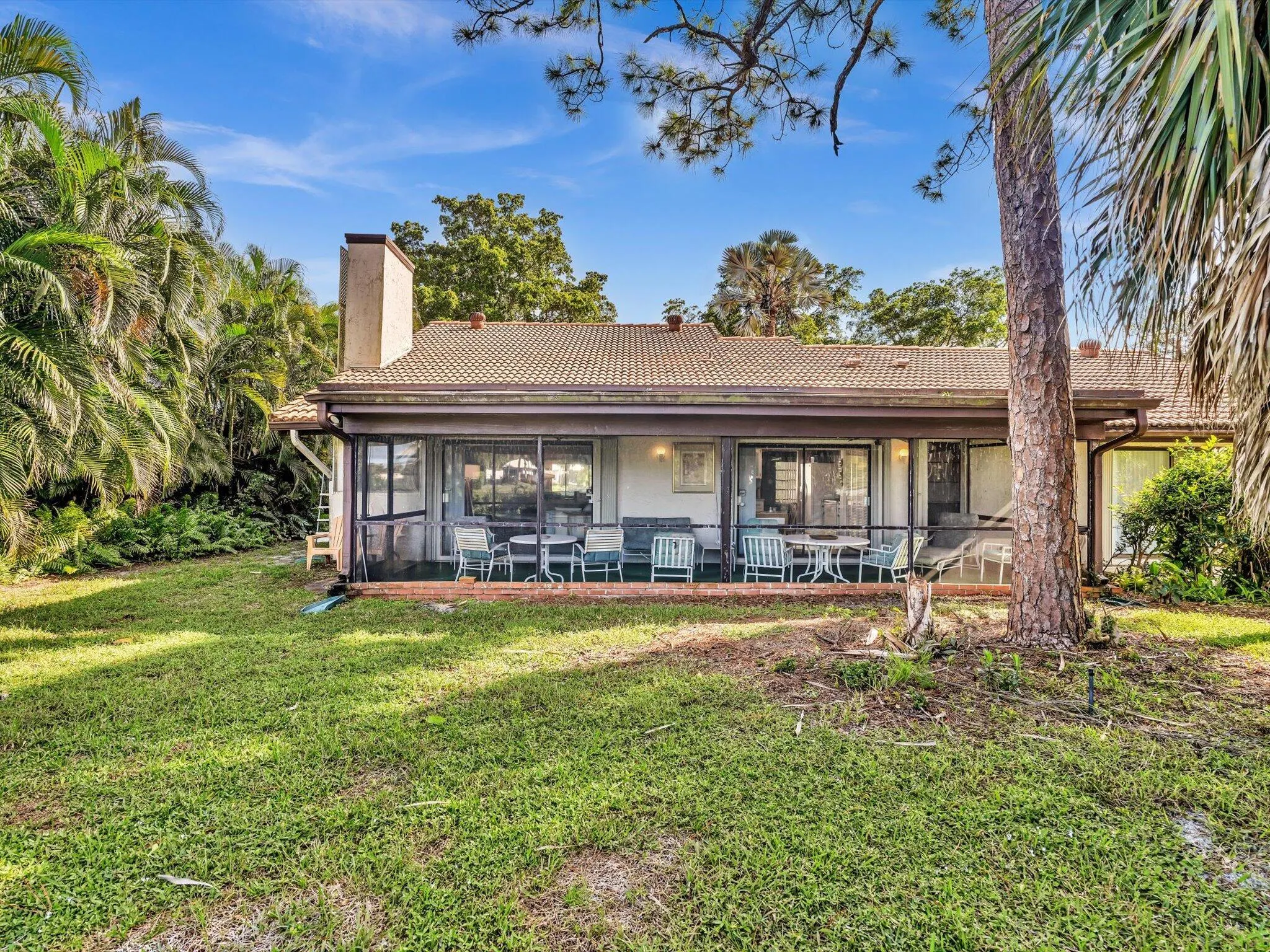 3537 Lakeview Drive