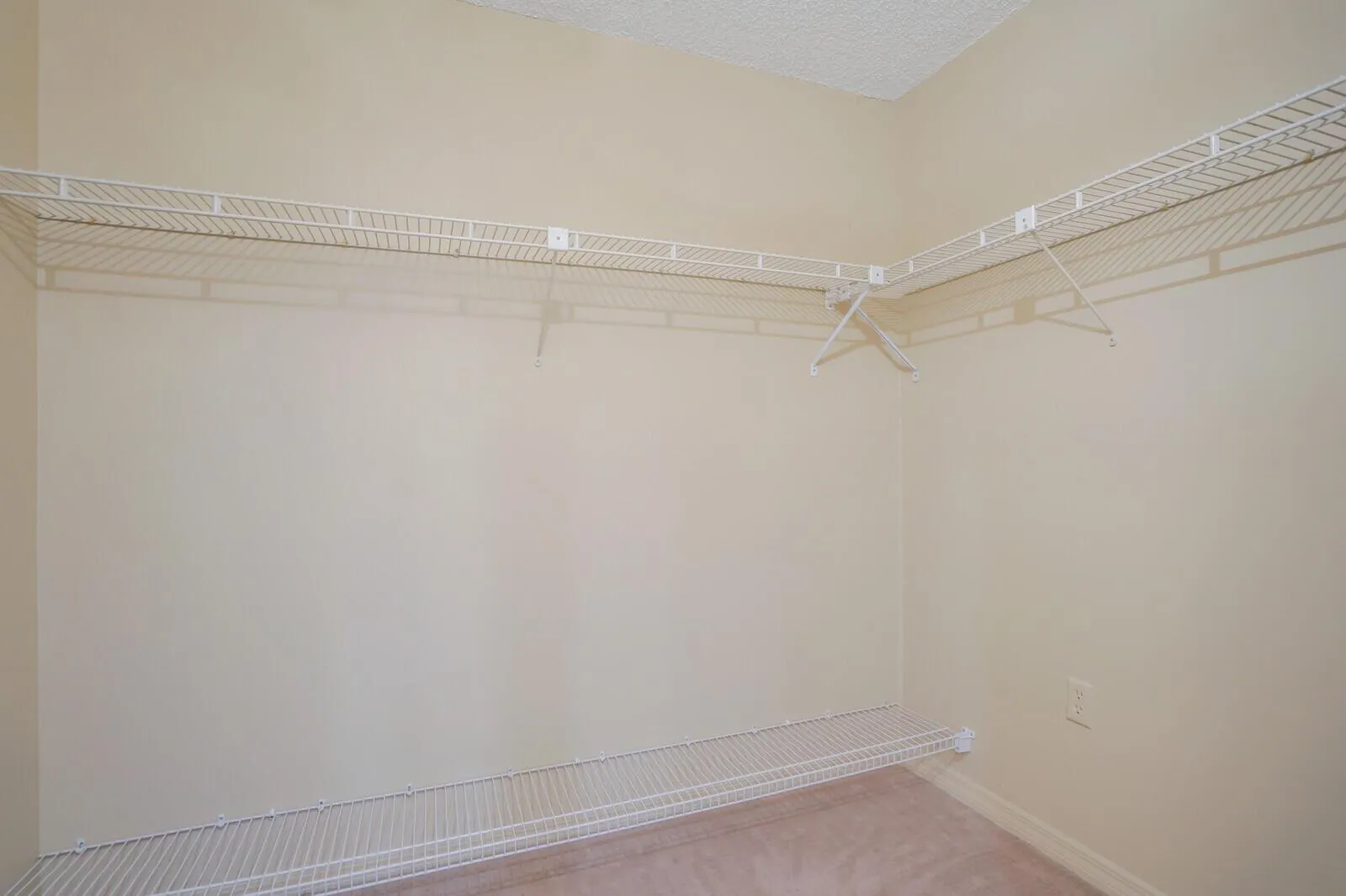 2220 S Ocean Boulevard, #903