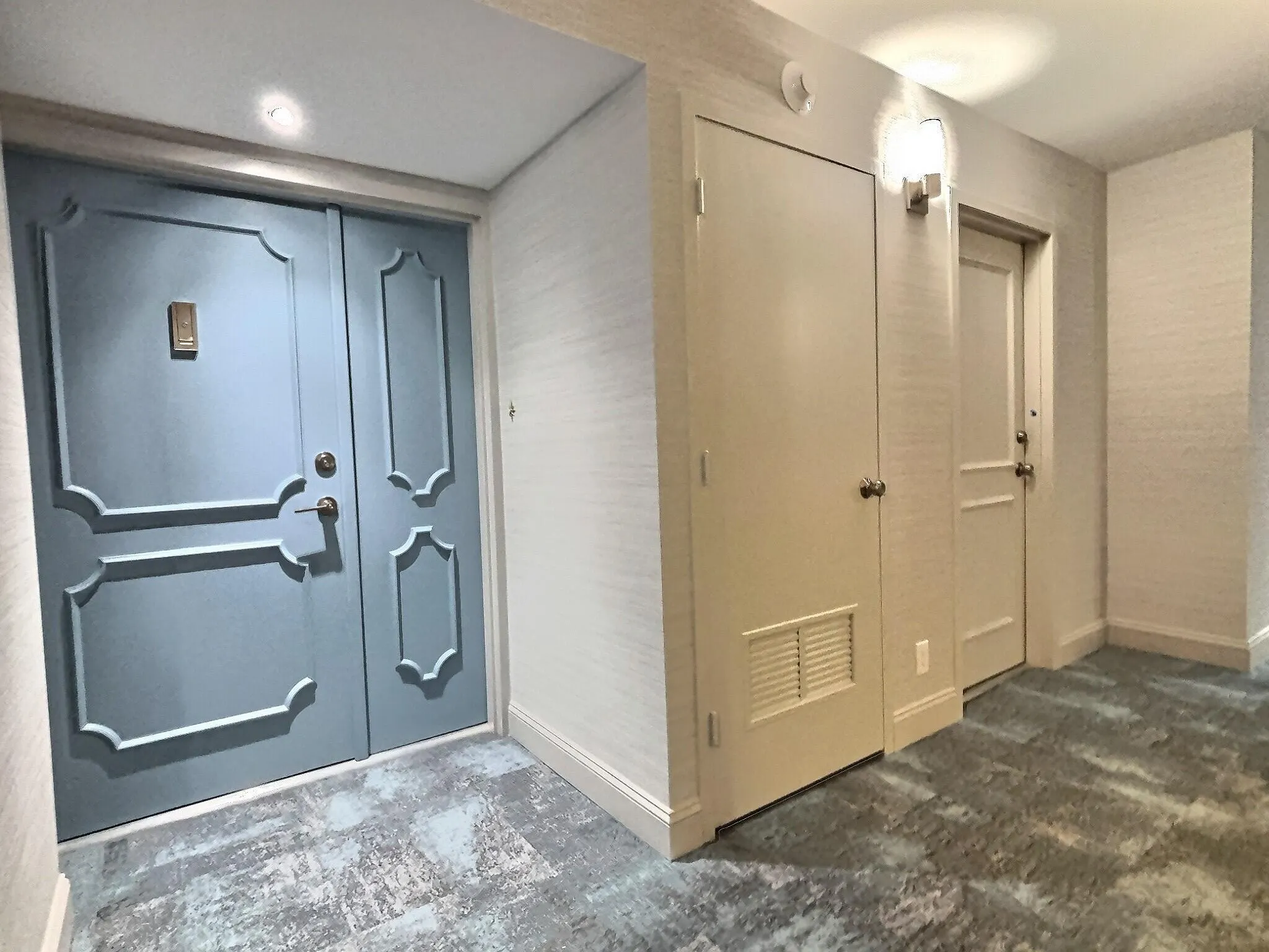 2220 S Ocean Boulevard, #903