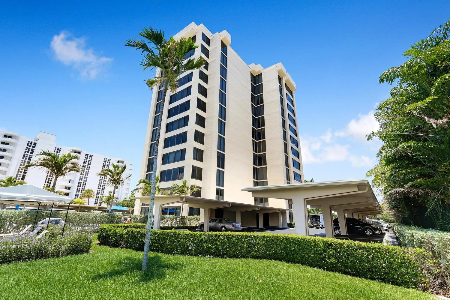2220 S Ocean Boulevard, #903