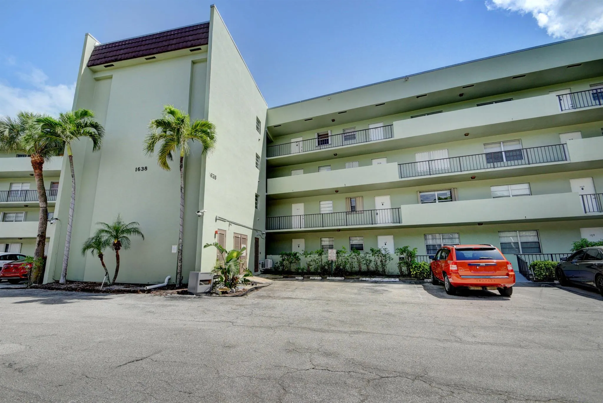 1638 Embassy Drive, #208