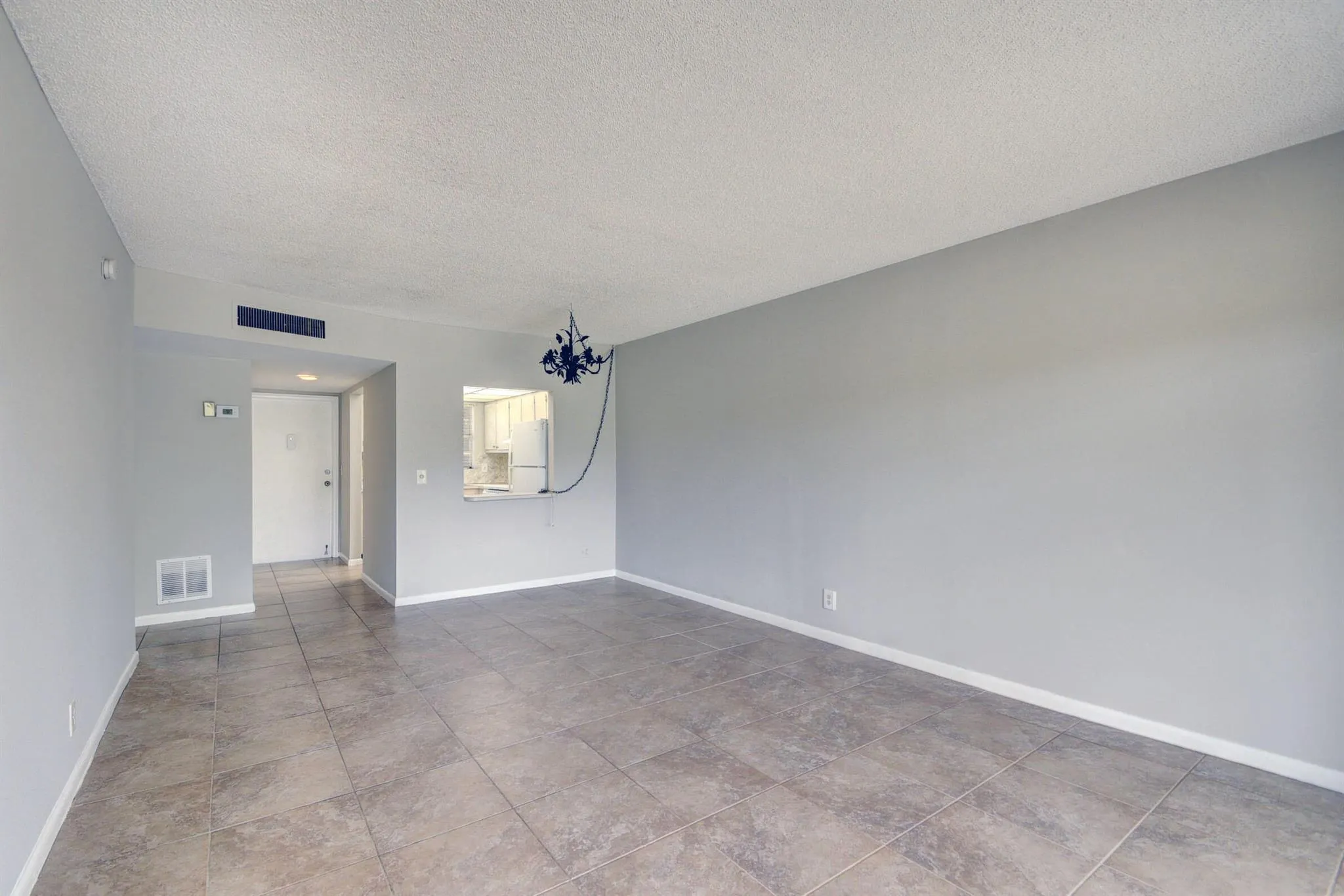 1638 Embassy Drive, #208