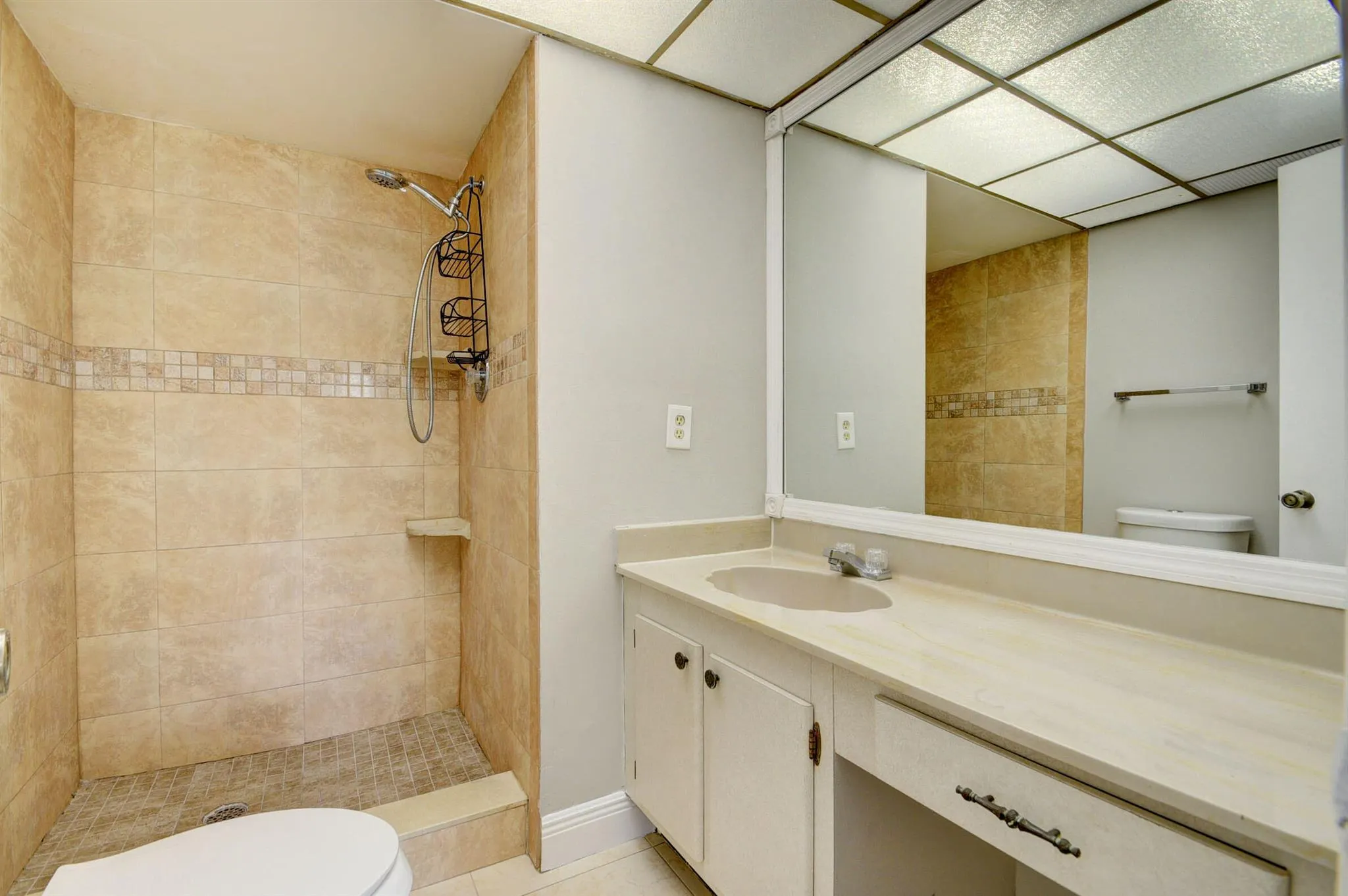 1638 Embassy Drive, #208