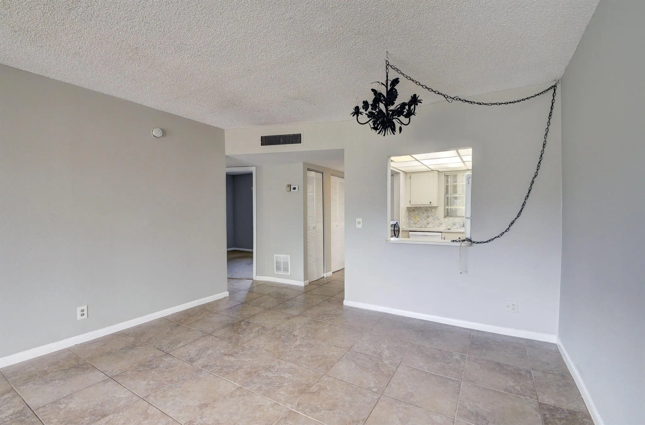 1638 Embassy Drive, #208