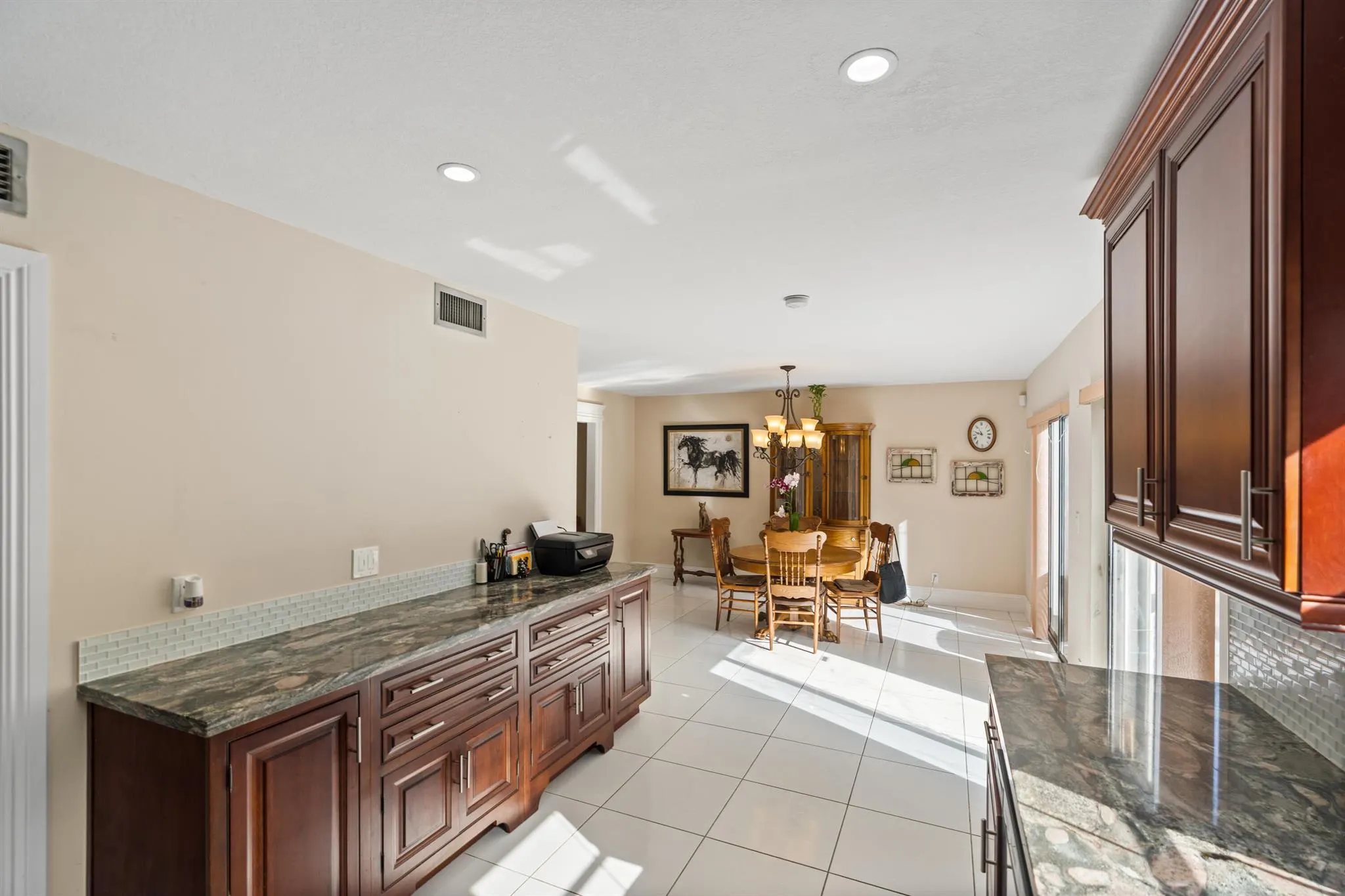 4140 NW 8th Lane