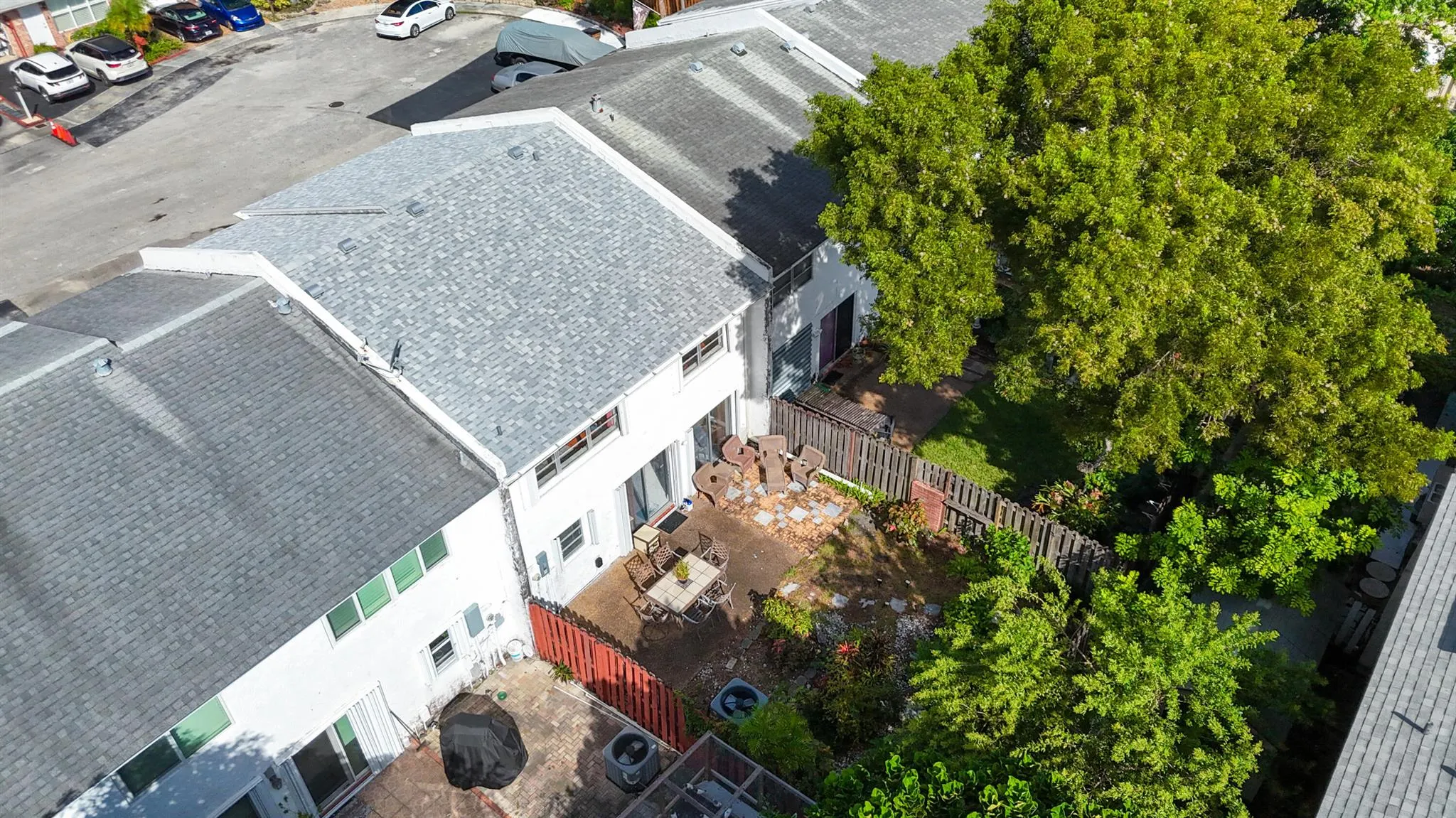 4140 NW 8th Lane
