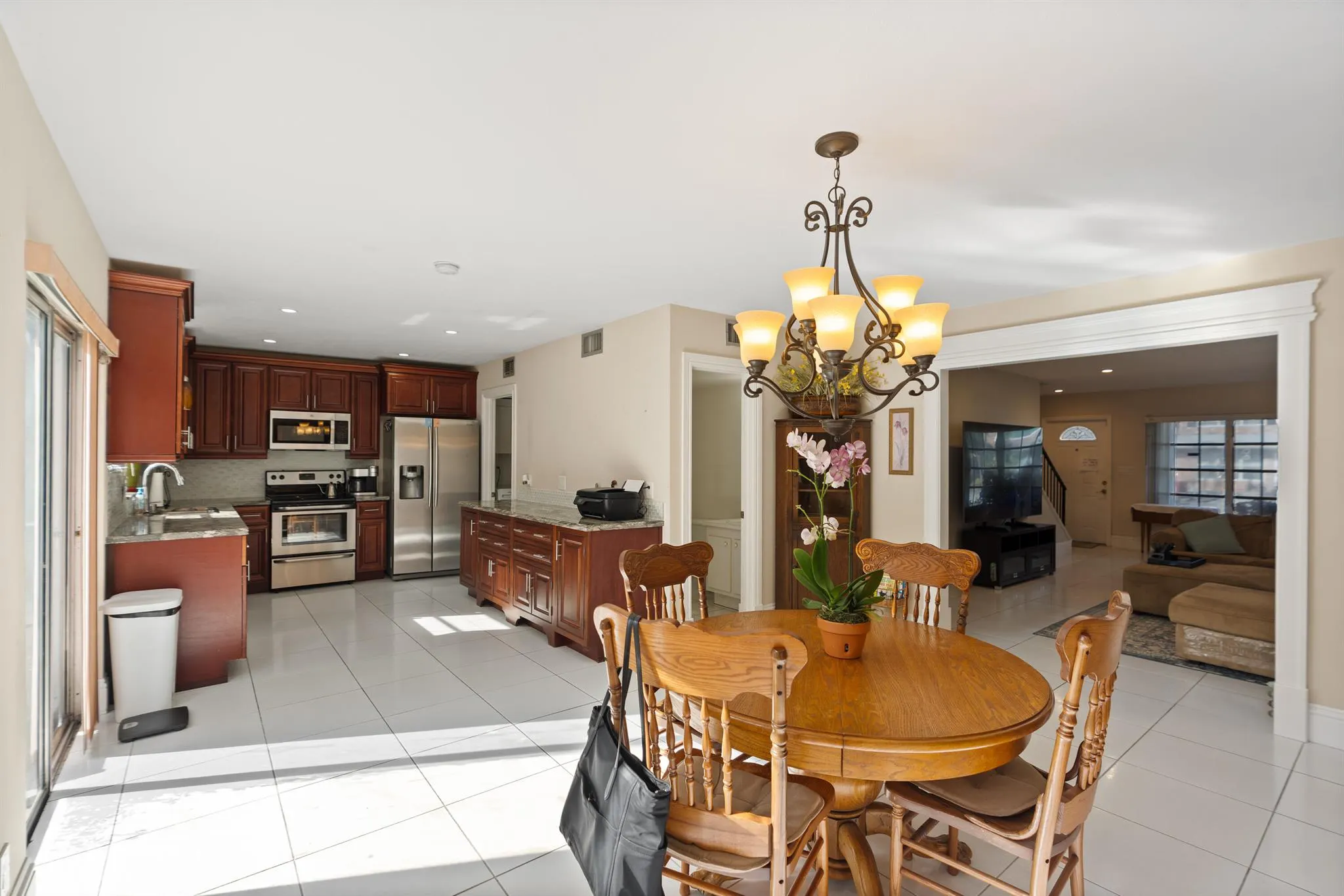 4140 NW 8th Lane