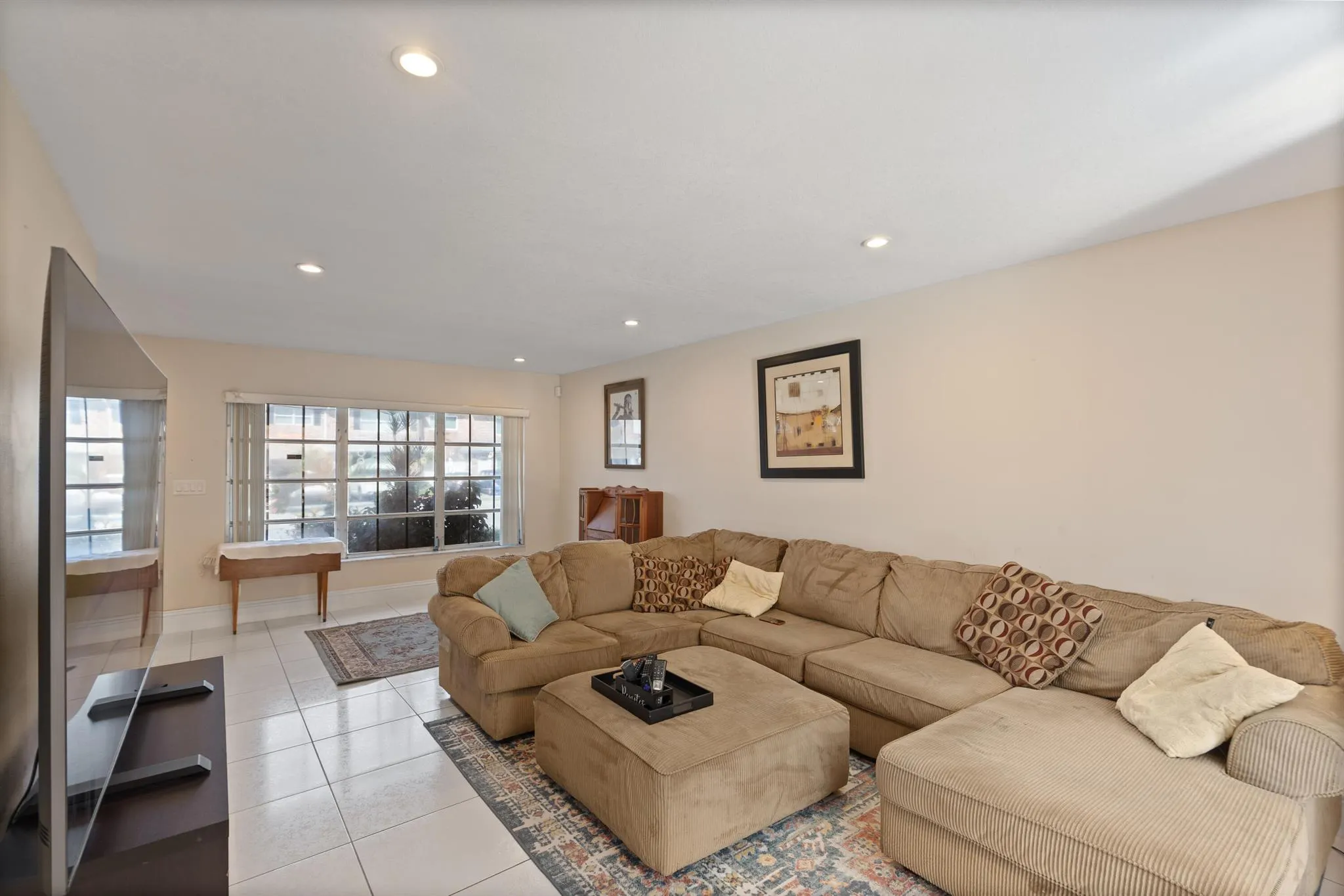4140 NW 8th Lane