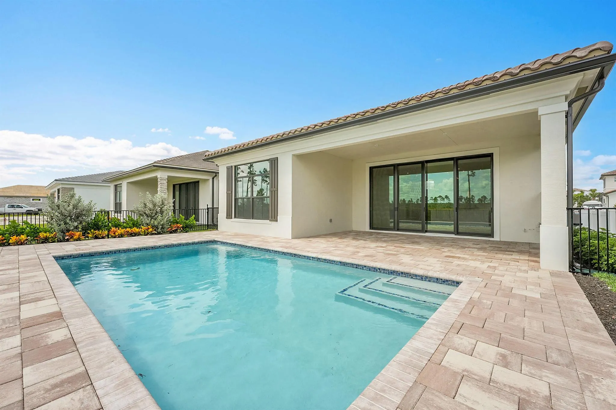 13920 Vivant Drive