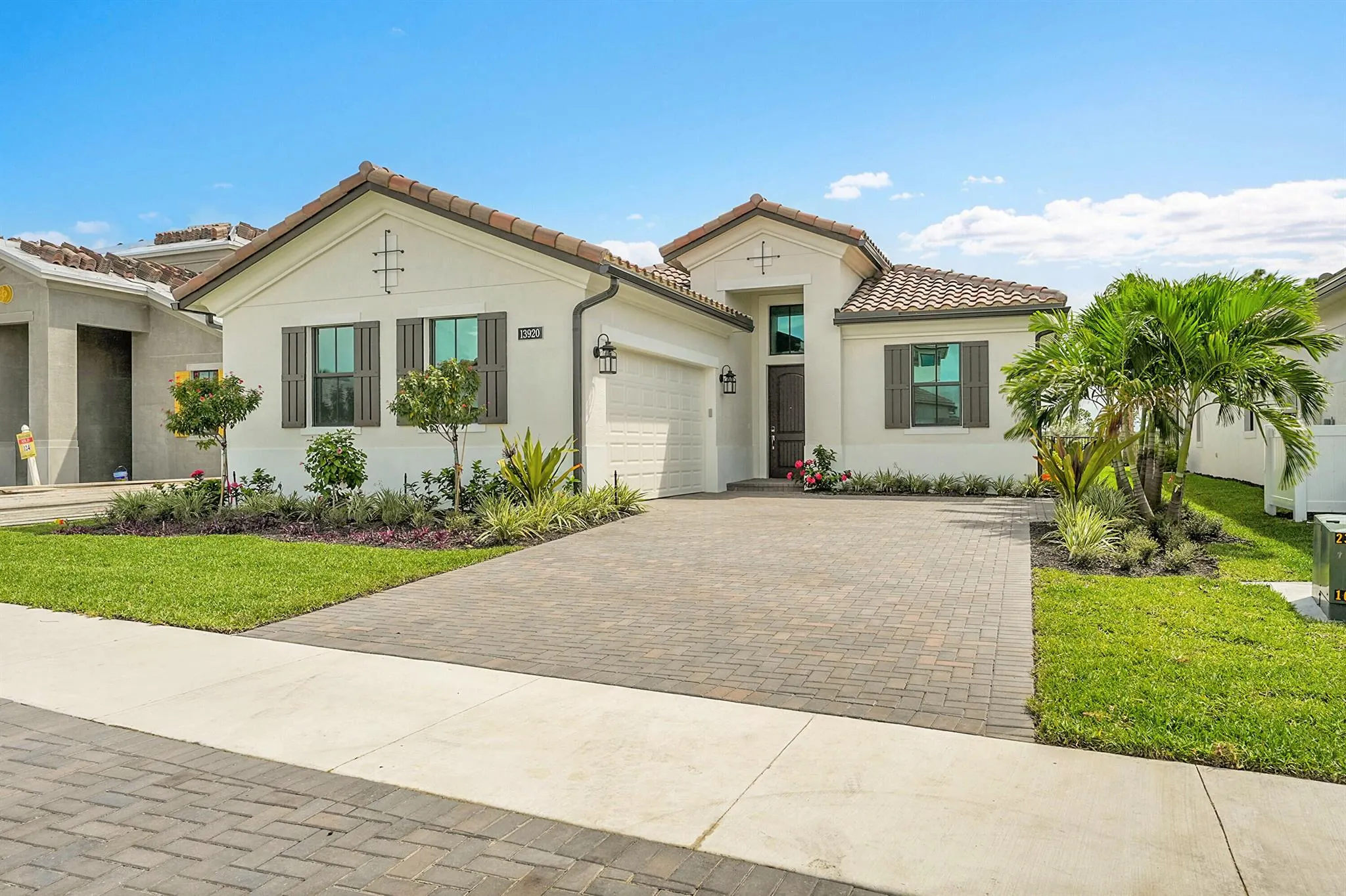 13920 Vivant Drive