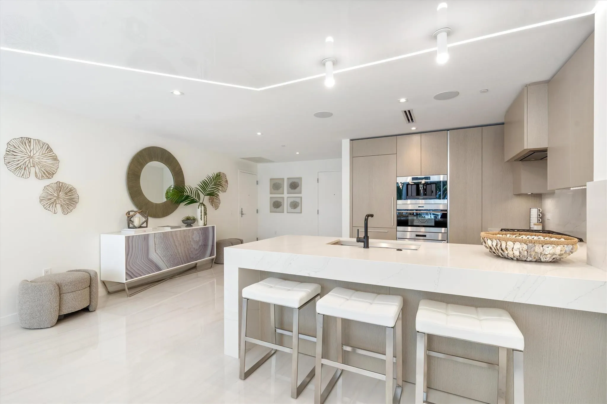 2200 N Ocean Boulevard, #N201