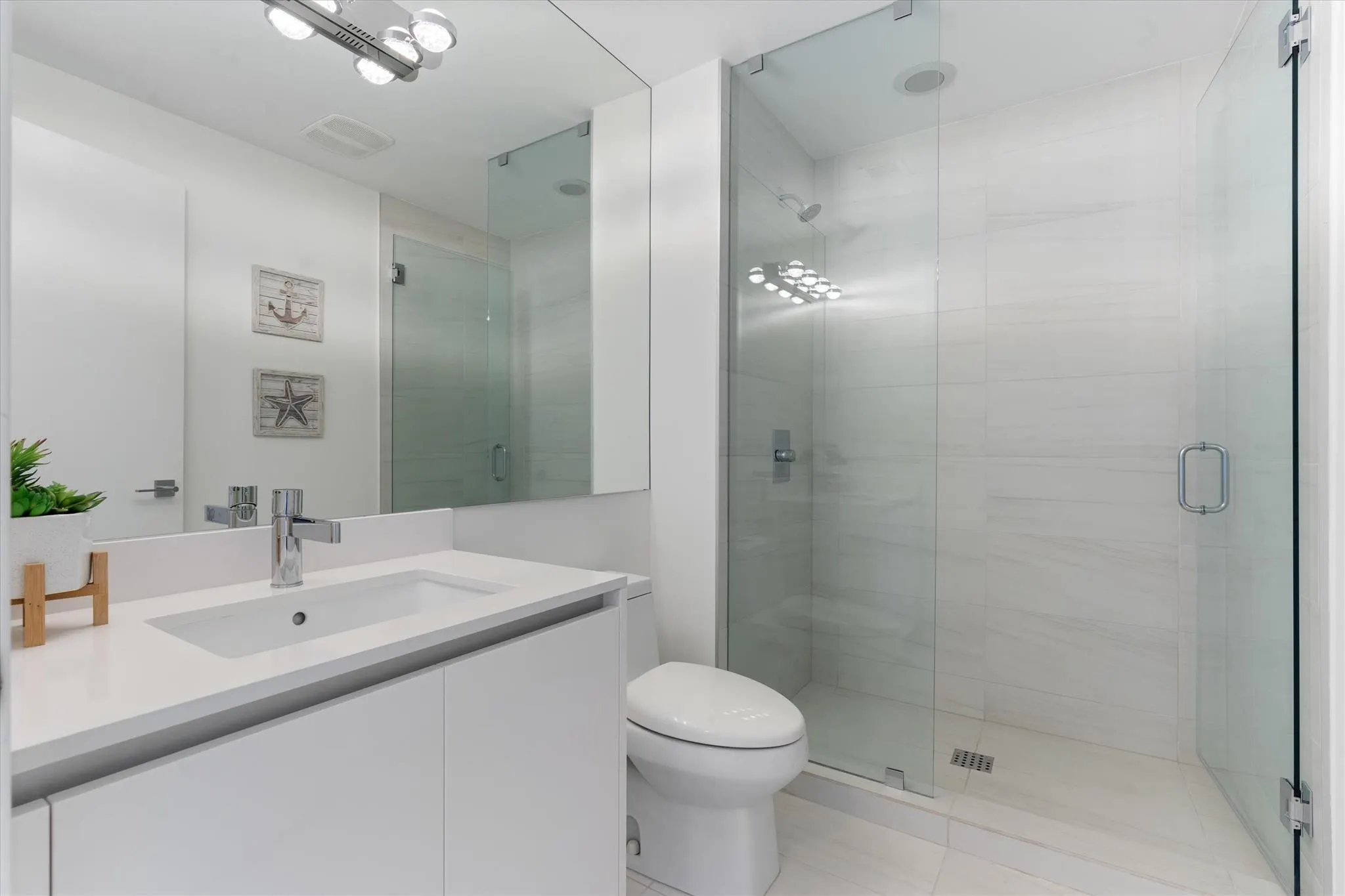 2200 N Ocean Boulevard, #N201