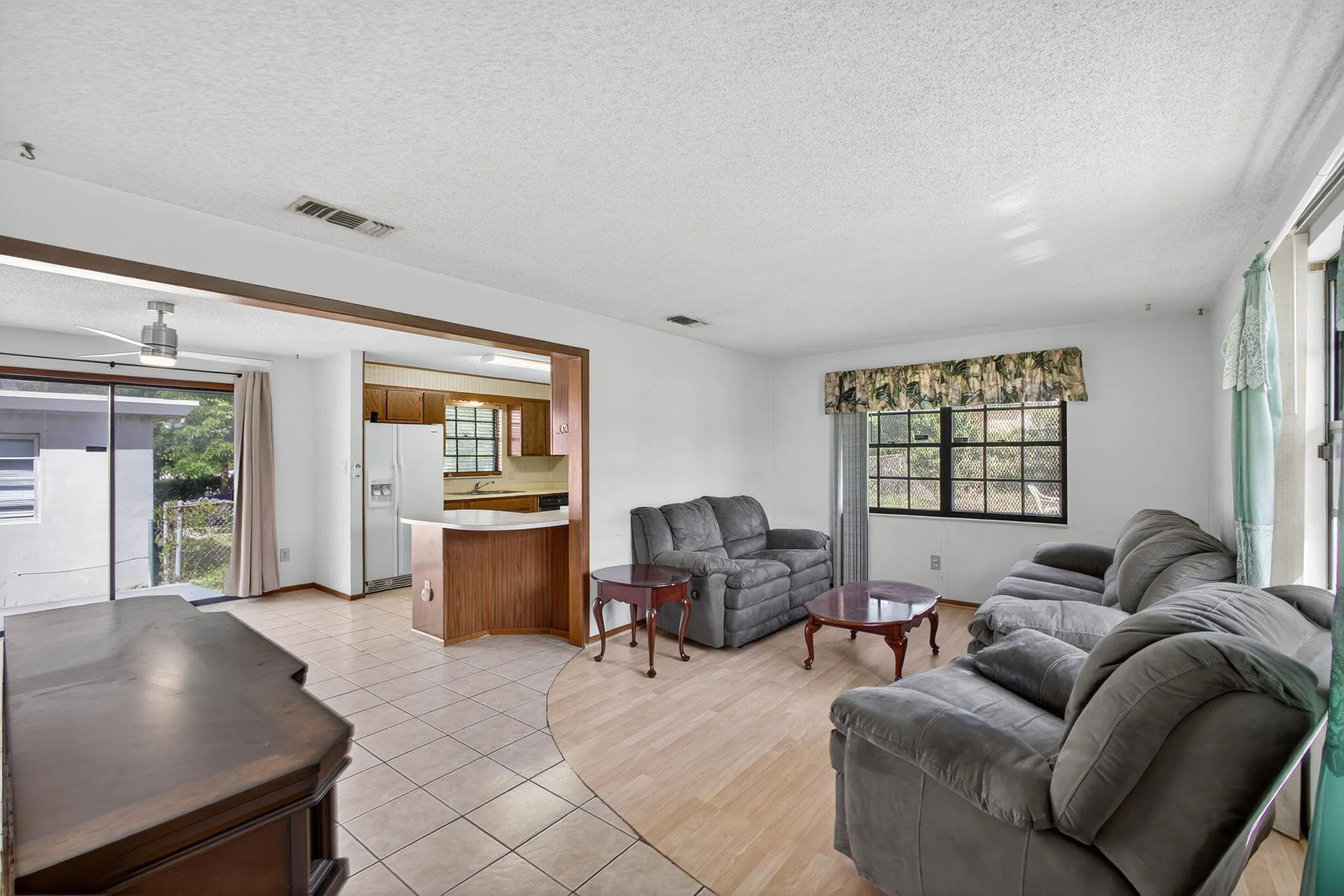 1332 W 33rd Street