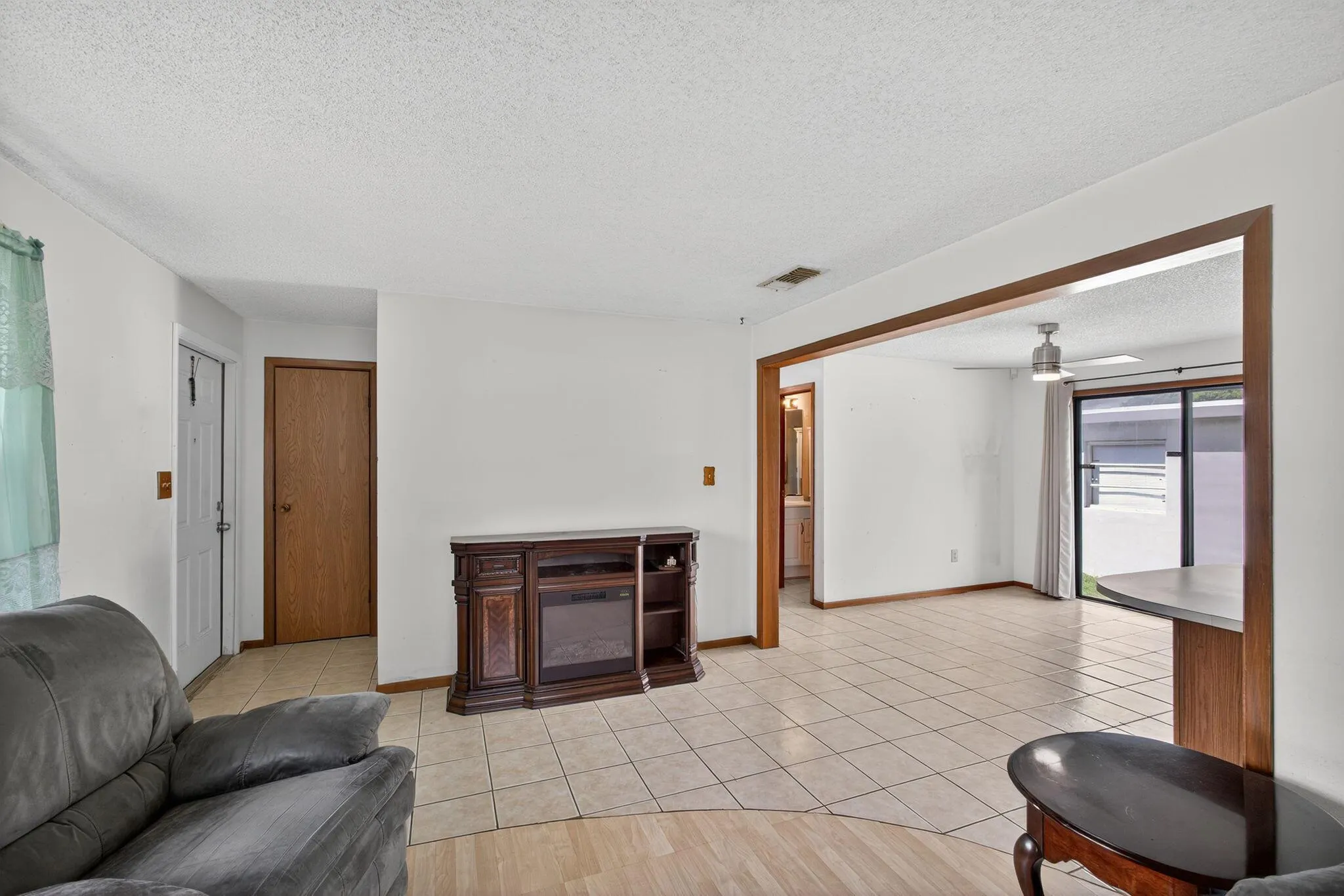 1332 W 33rd Street