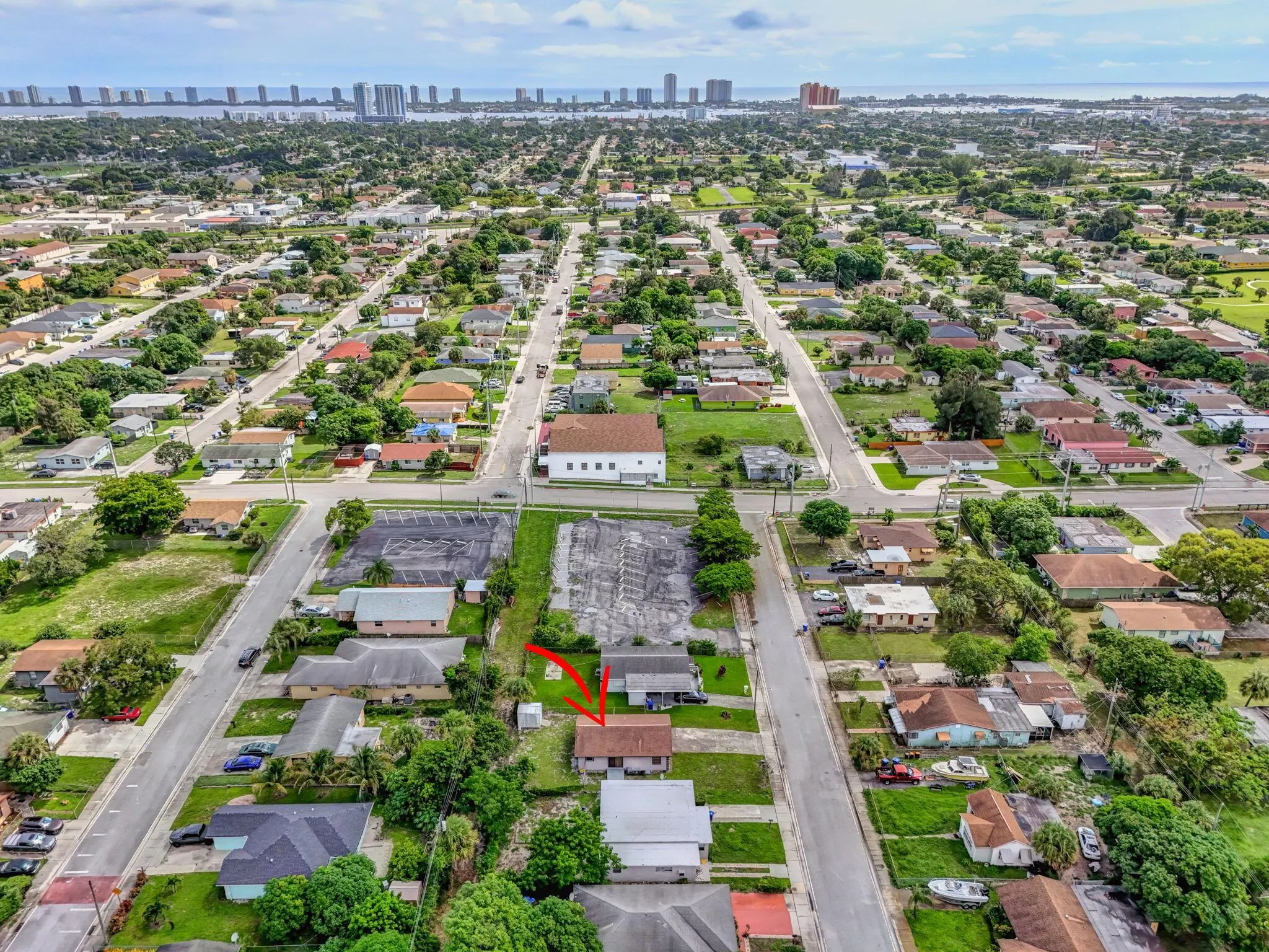 1332 W 33rd Street