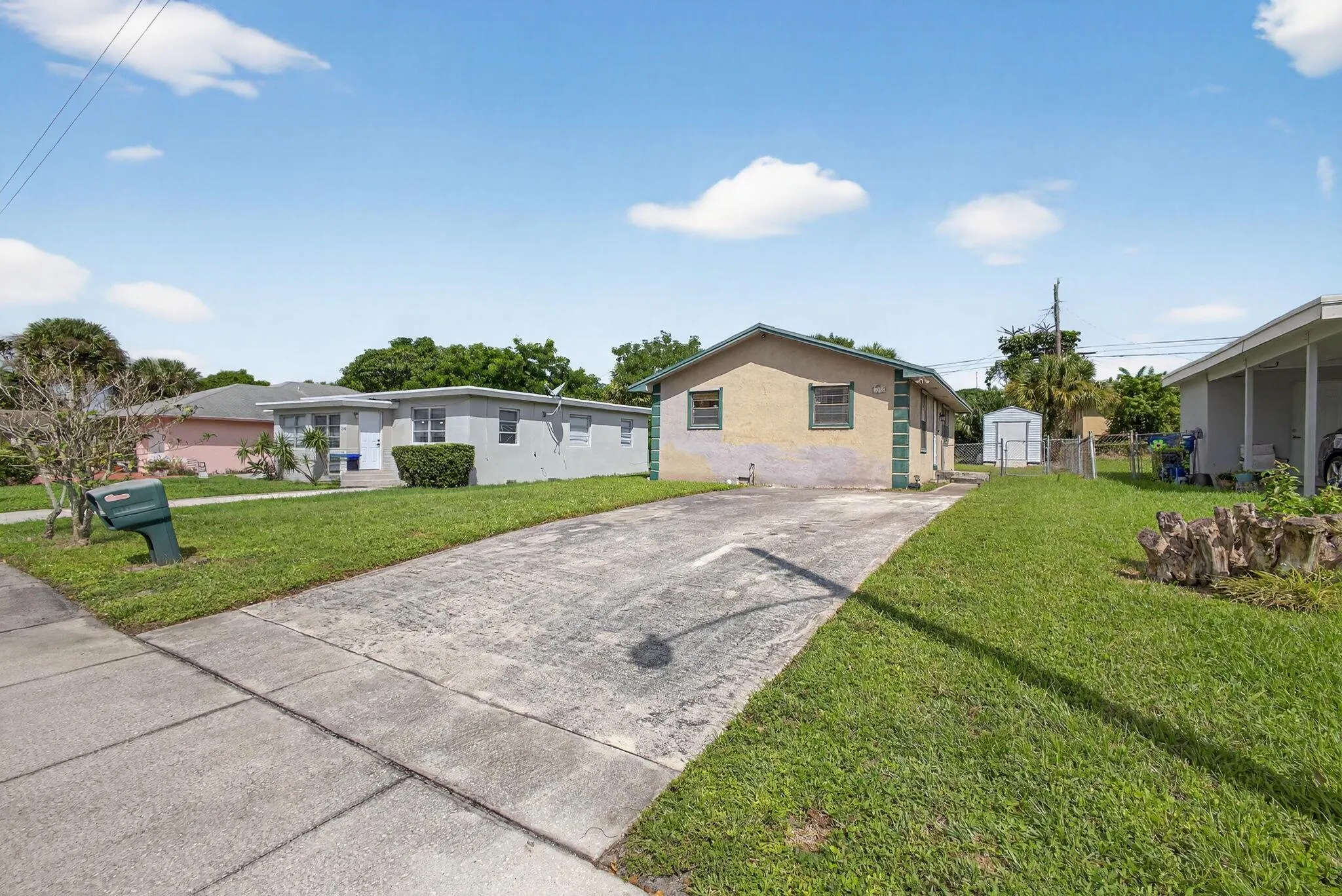 1332 W 33rd Street