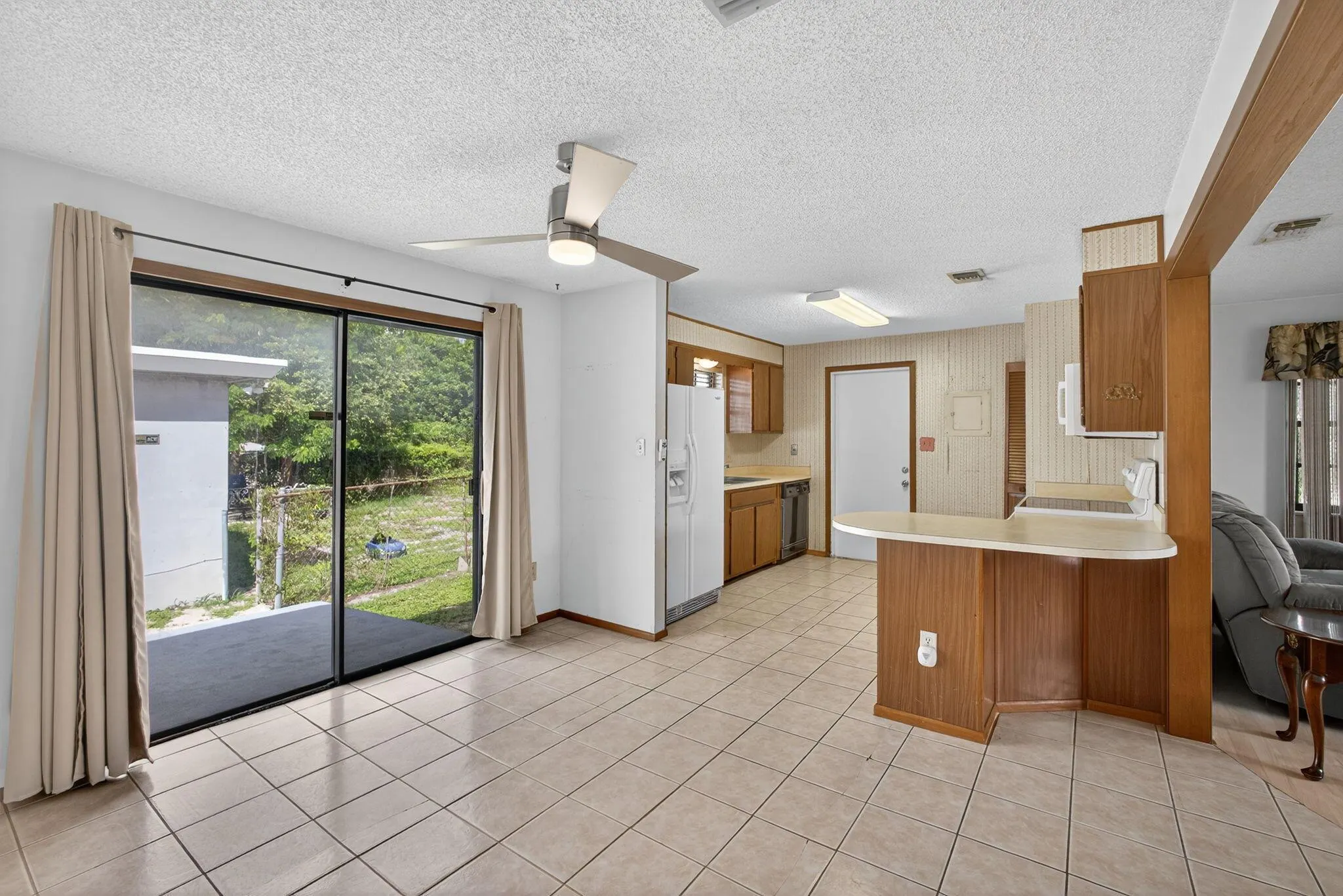 1332 W 33rd Street