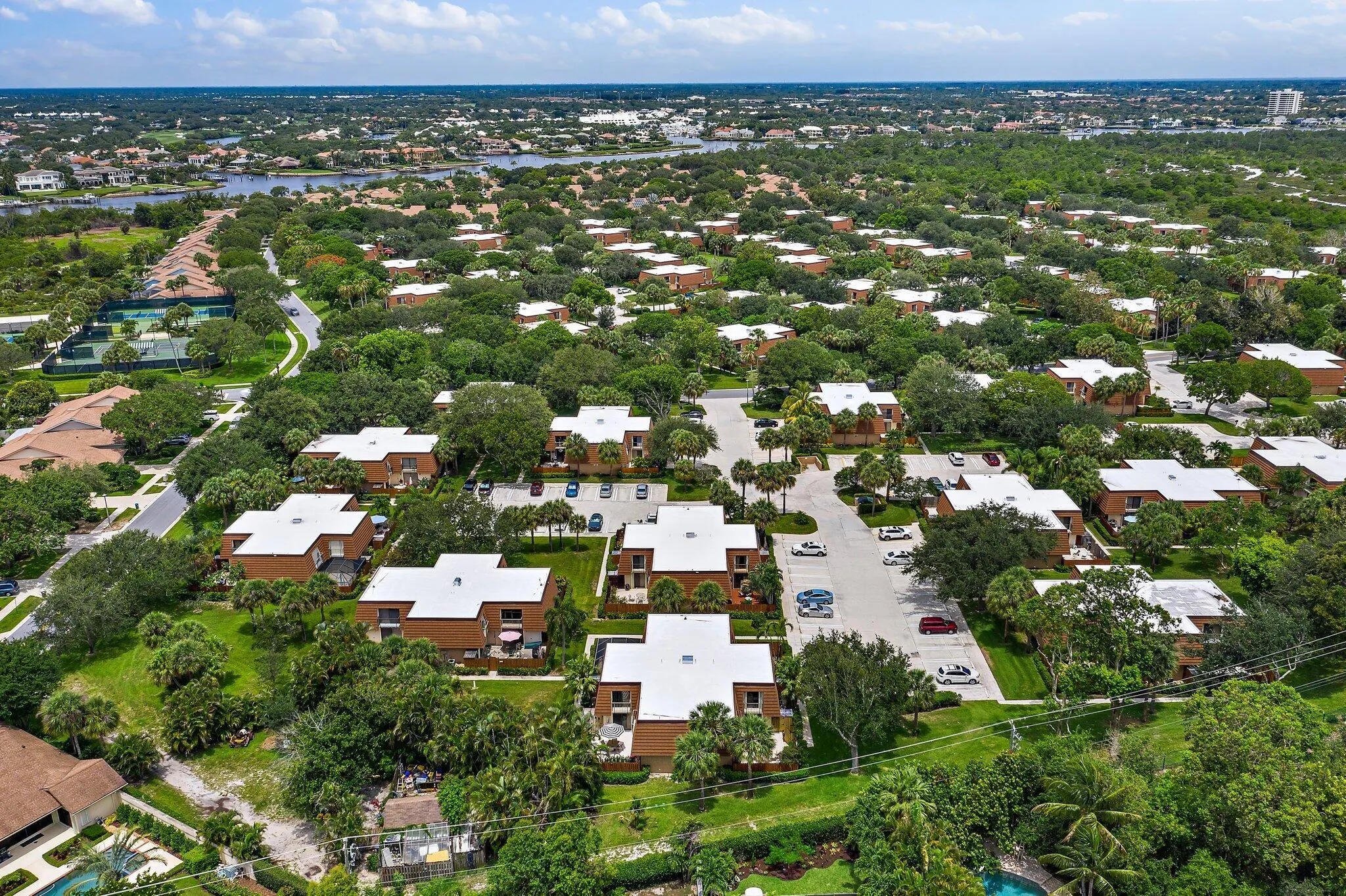 3052 30th Court