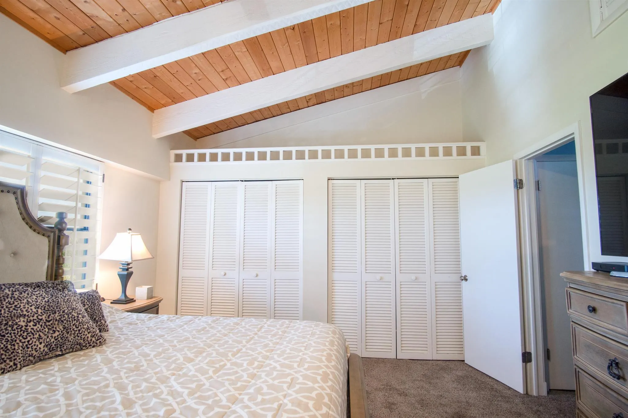 2355 NE Ocean Boulevard, #20b