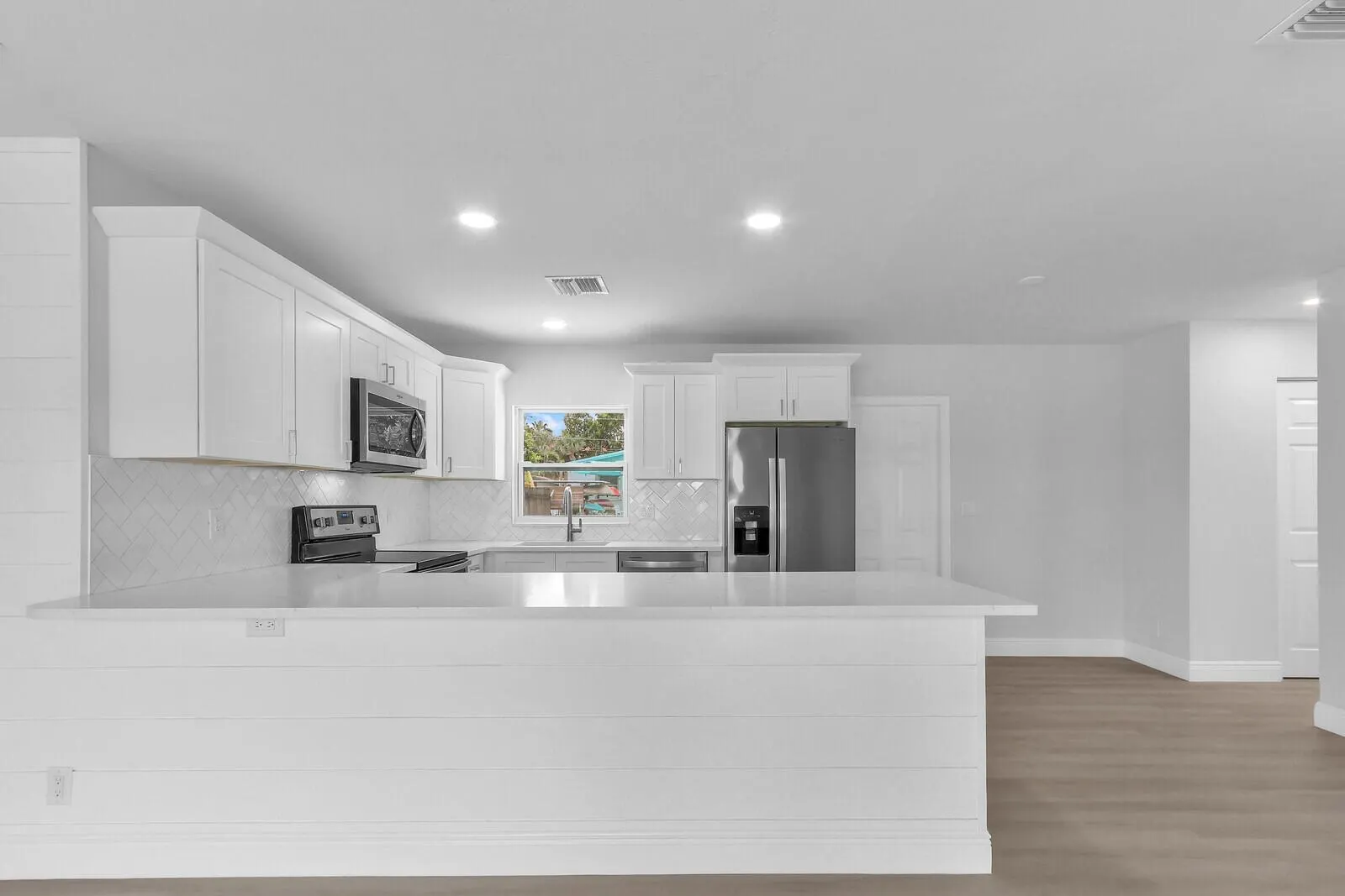 3288 Bermuda Road