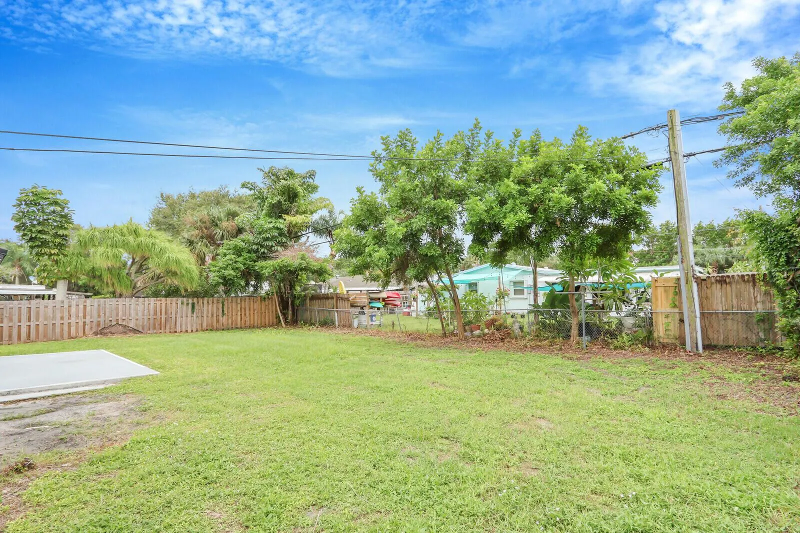 3288 Bermuda Road
