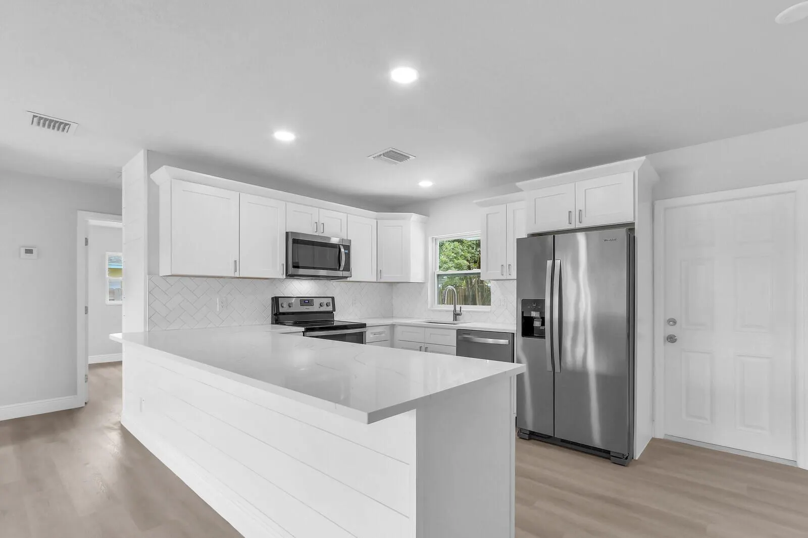 3288 Bermuda Road