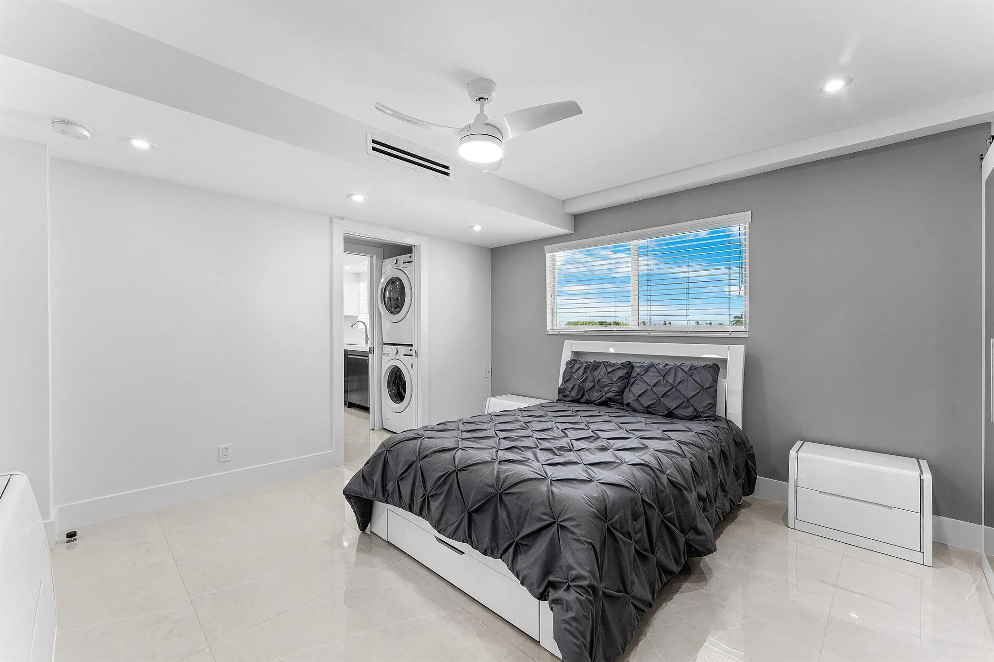 301 Lake Shore Drive, #411