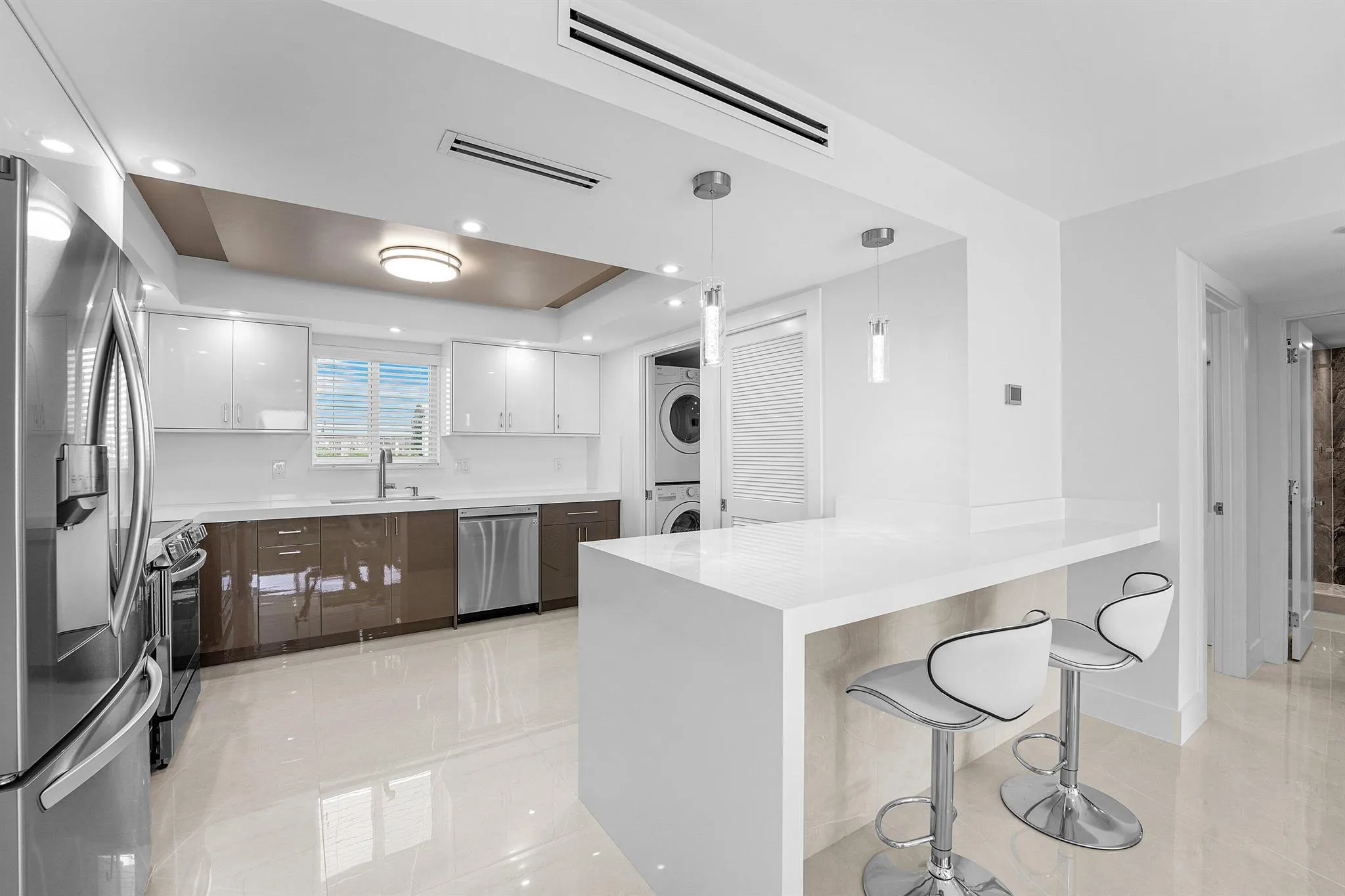301 Lake Shore Drive, #411