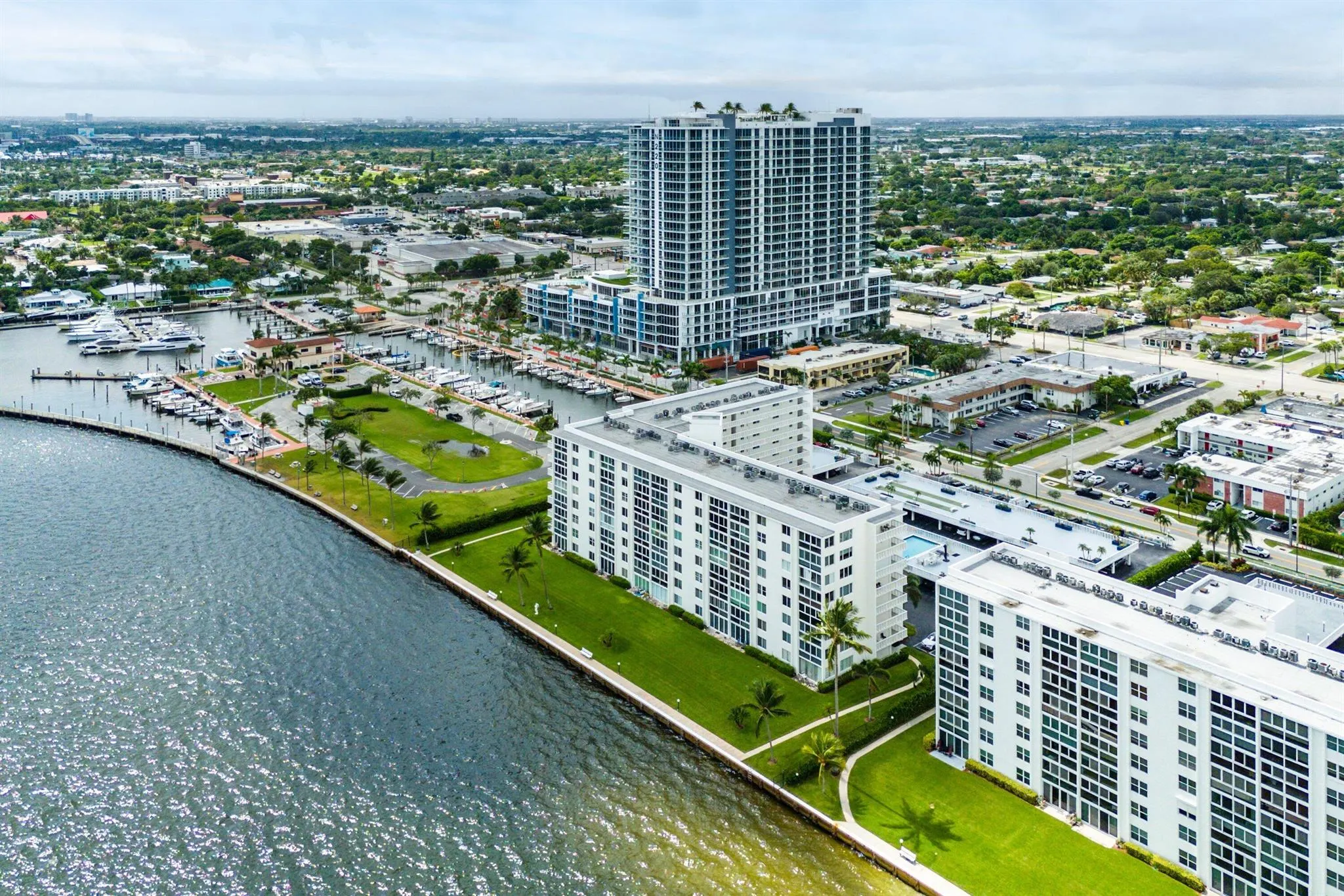 301 Lake Shore Drive, #411
