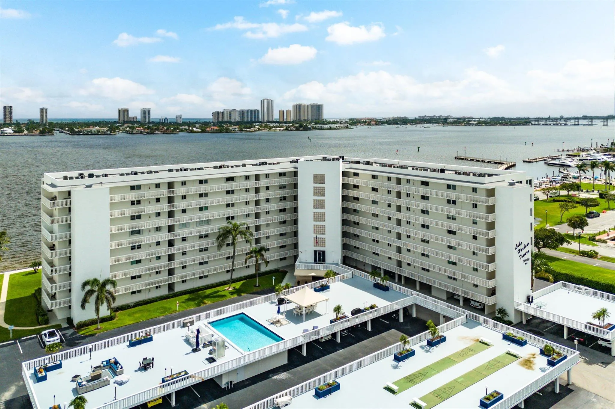 301 Lake Shore Drive, #411