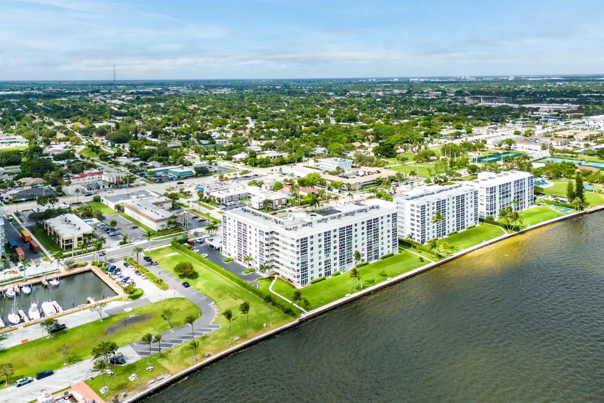 301 Lake Shore Drive, #411