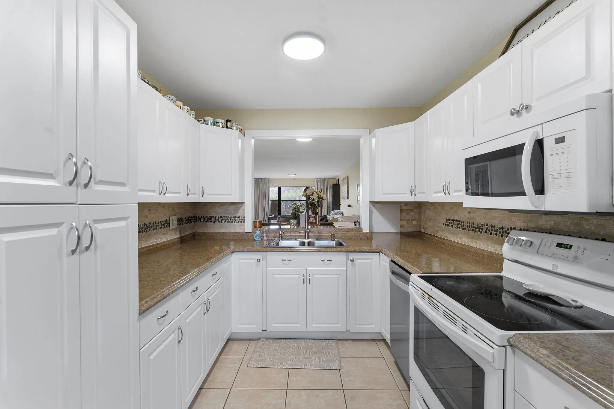4705 Lucerne Lakes Blvd E, #103