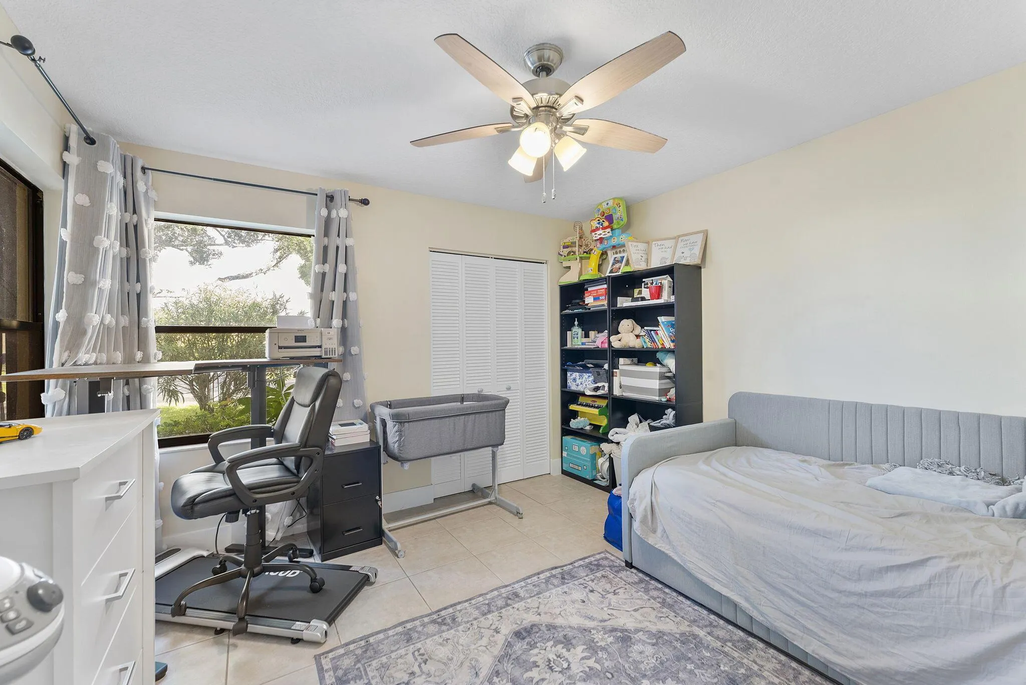 4705 Lucerne Lakes Blvd E, #103