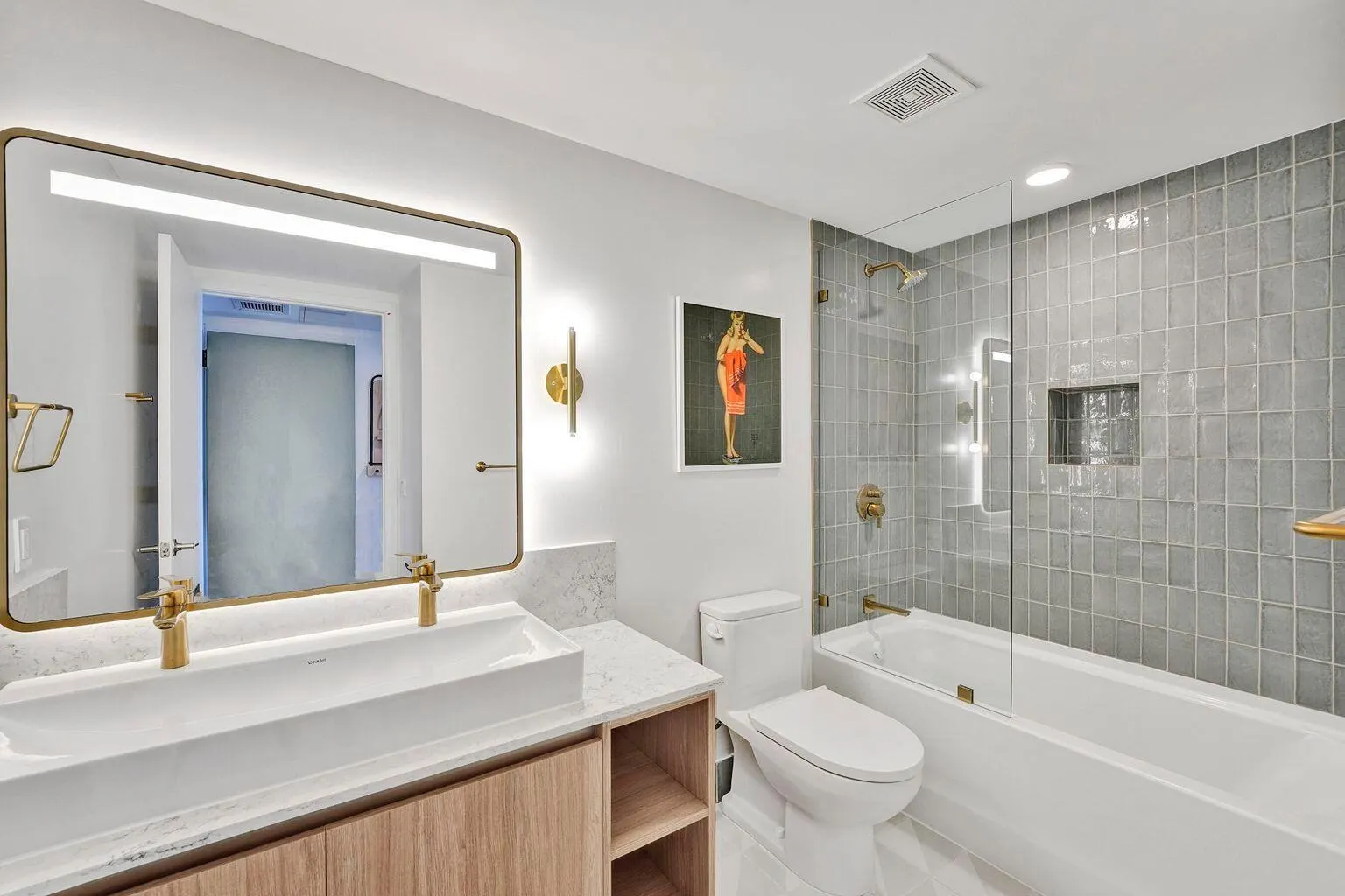 601 NE 1st Avenue, #4712