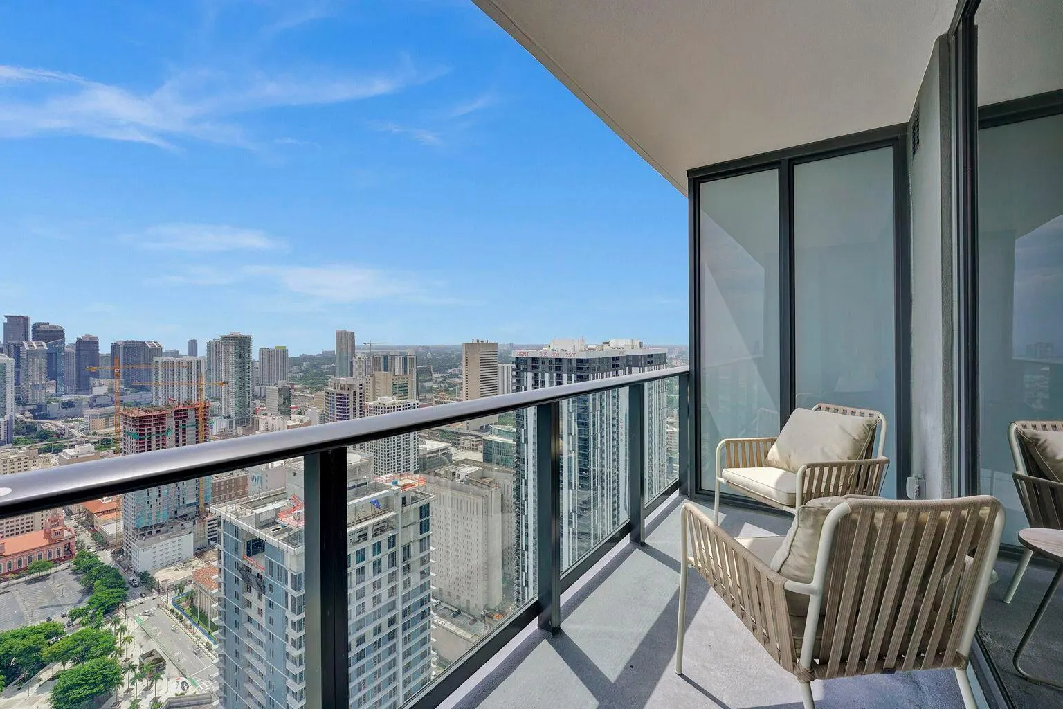 601 NE 1st Avenue, #4712